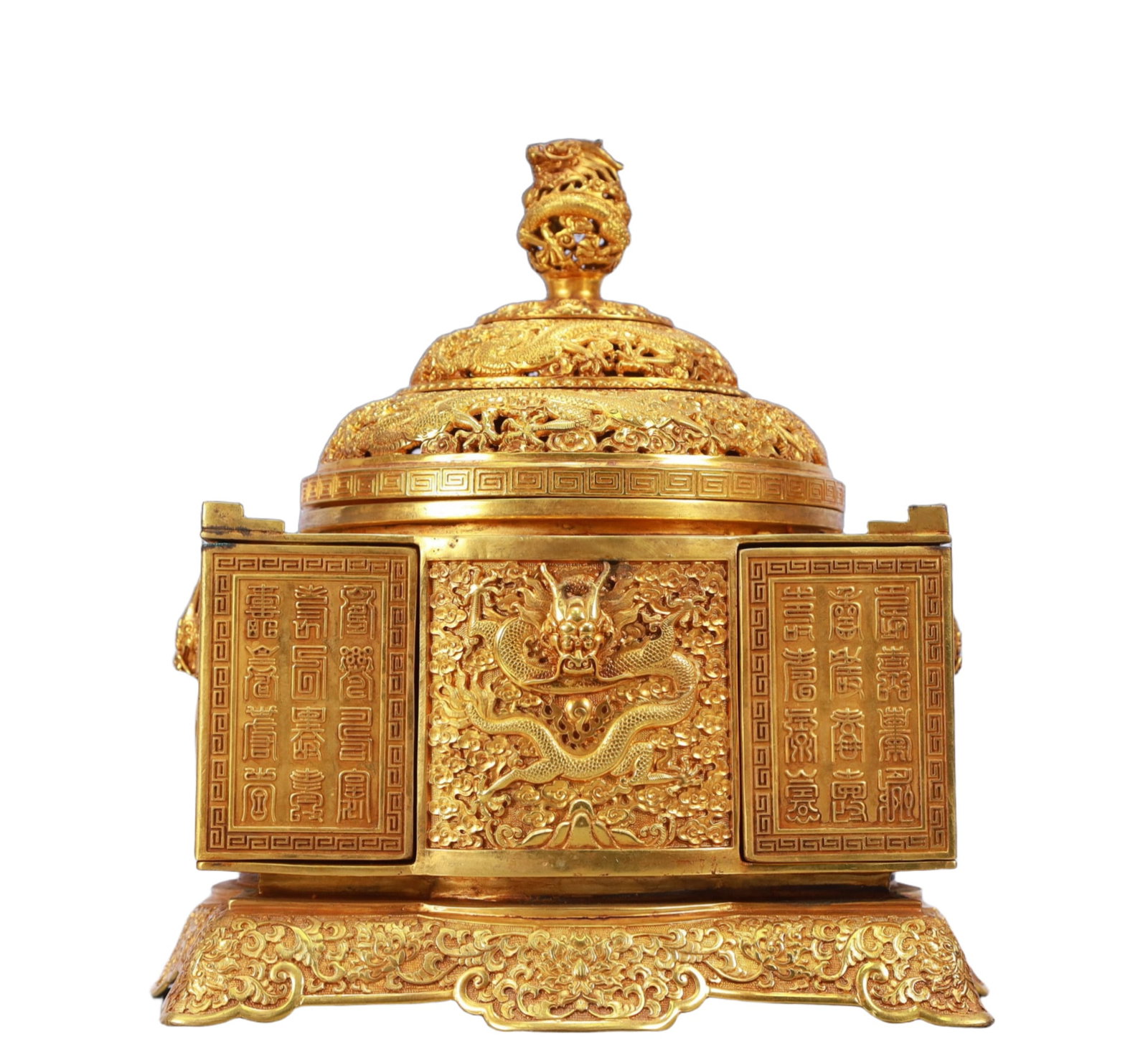 A Rare Gilt Bronze Dragon Pattern Censer: A Rare Gilt Bronze Dragon Pattern Censer,Qing Dynasty, China,Qianlong Four-character Mark,Size:7.9inx9.8in,Weight:7400g 铜鎏金龙纹香炉,中国清