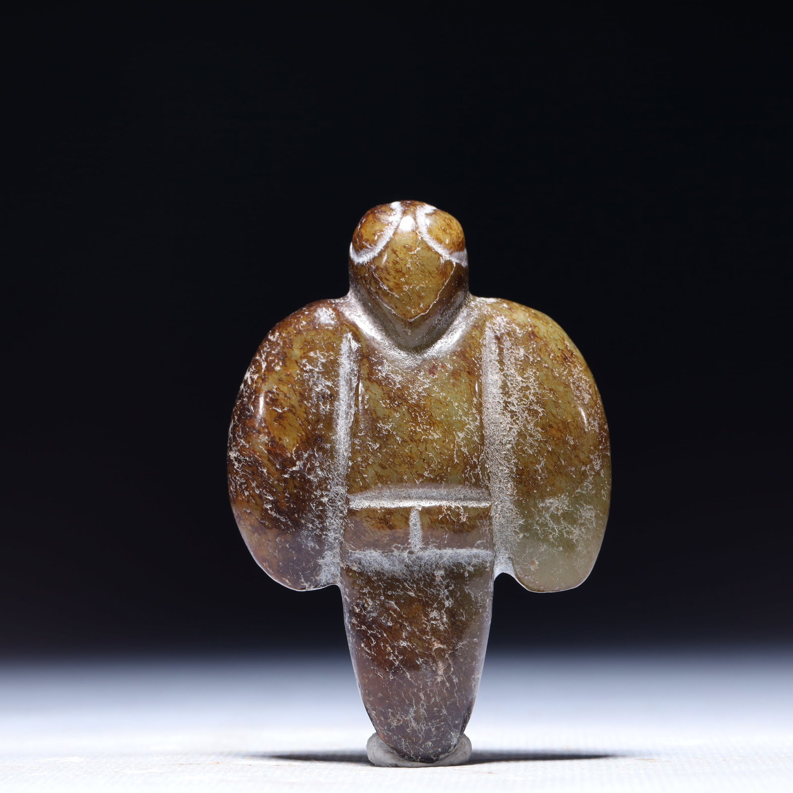 An Archaic Hongshan Culture Greenish Jade Bird Pendant: An Archaic Hongshan Culture Greenish Jade Bird Pendant,Ancient Time,China,Size:1.8inx0.4inx2.8in,Weight:56g 红山文化青白玉鸟挂件,中