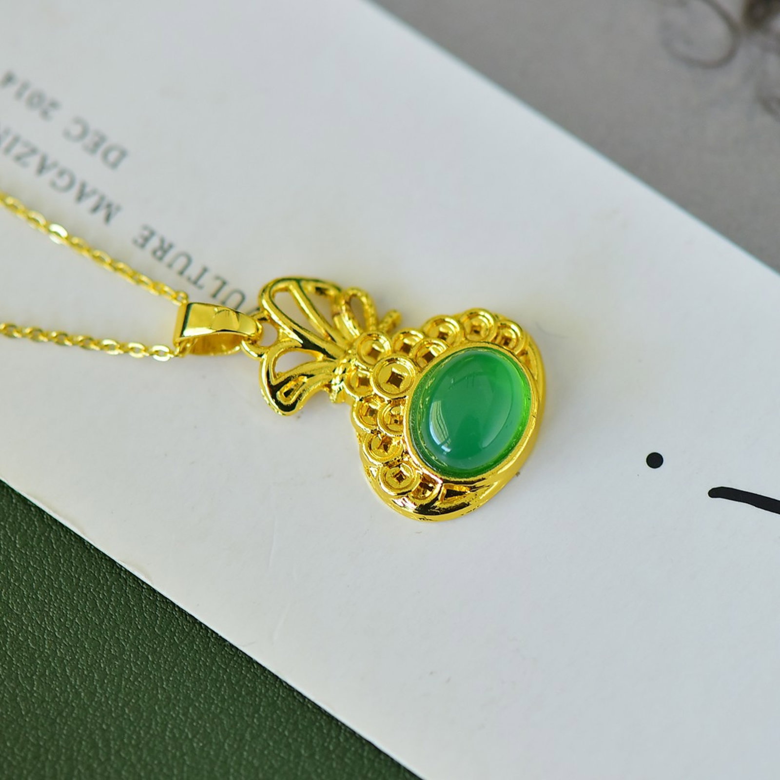 An Exquisite Pendant - 4