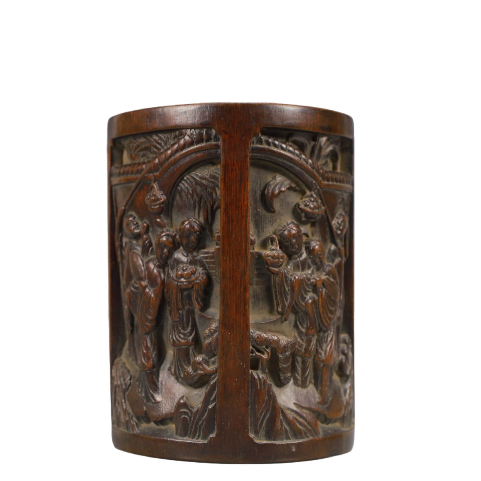 An Exquisite Bamboo Character and Story Pattern Brush Pot: An Exquisite Bamboo Character and Story Pattern Brush Pot,Qing Dynasty,China,Size:4.3inx3.9inx5.8in,Weight:300g 竹雕人物故事纹笔筒,中国