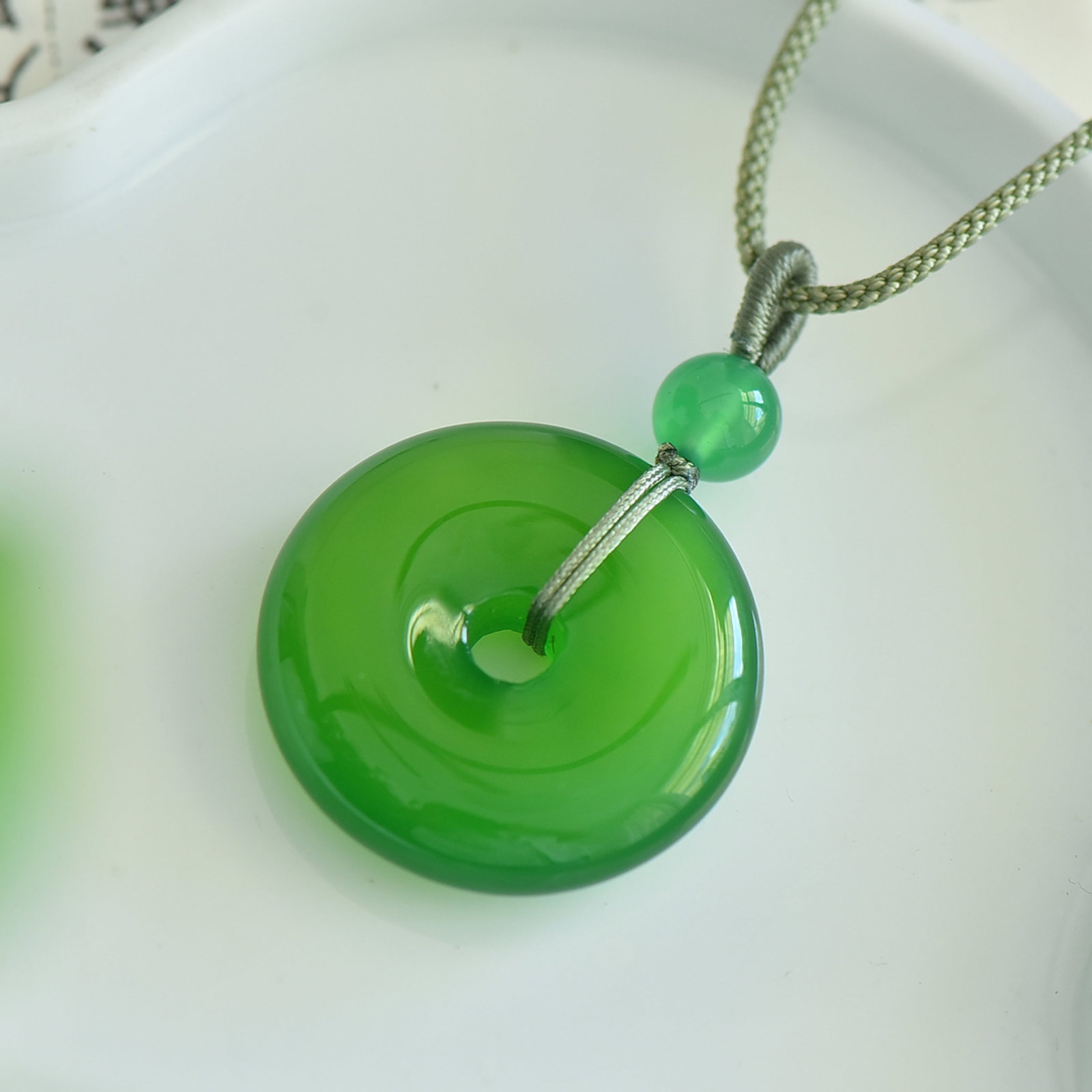An Exquisite Pendant - 4