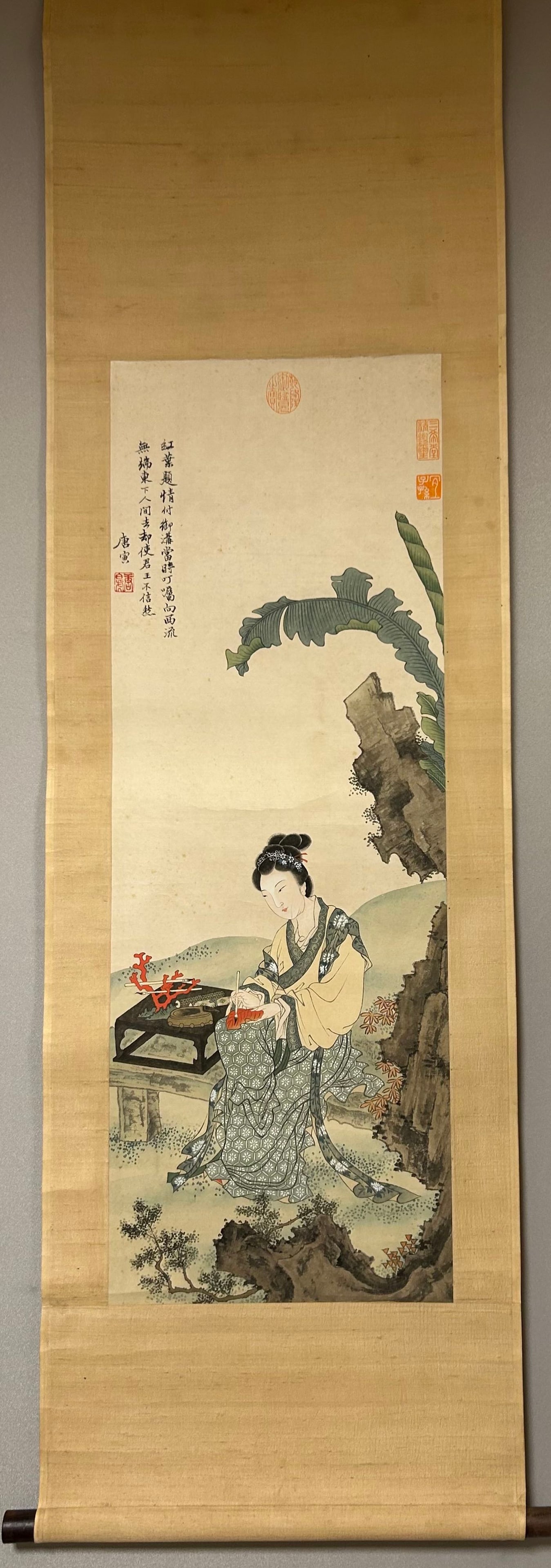 A Chinese Vertical Scroll Ink Painting of Character and Story on Paper: A Chinese Vertical Scroll Ink Painting of Character and Story on Paper,Tang Yin,Size:39.4inx17.7in 一幅中国水墨人物故事画立ů