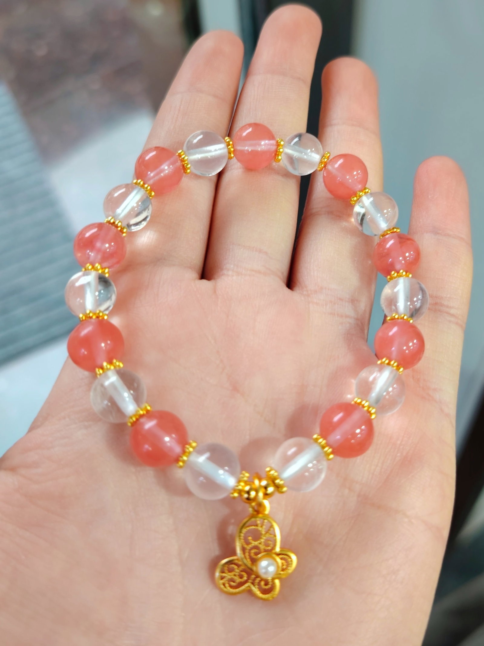 An Exquisite Crystal Bracelets - 3