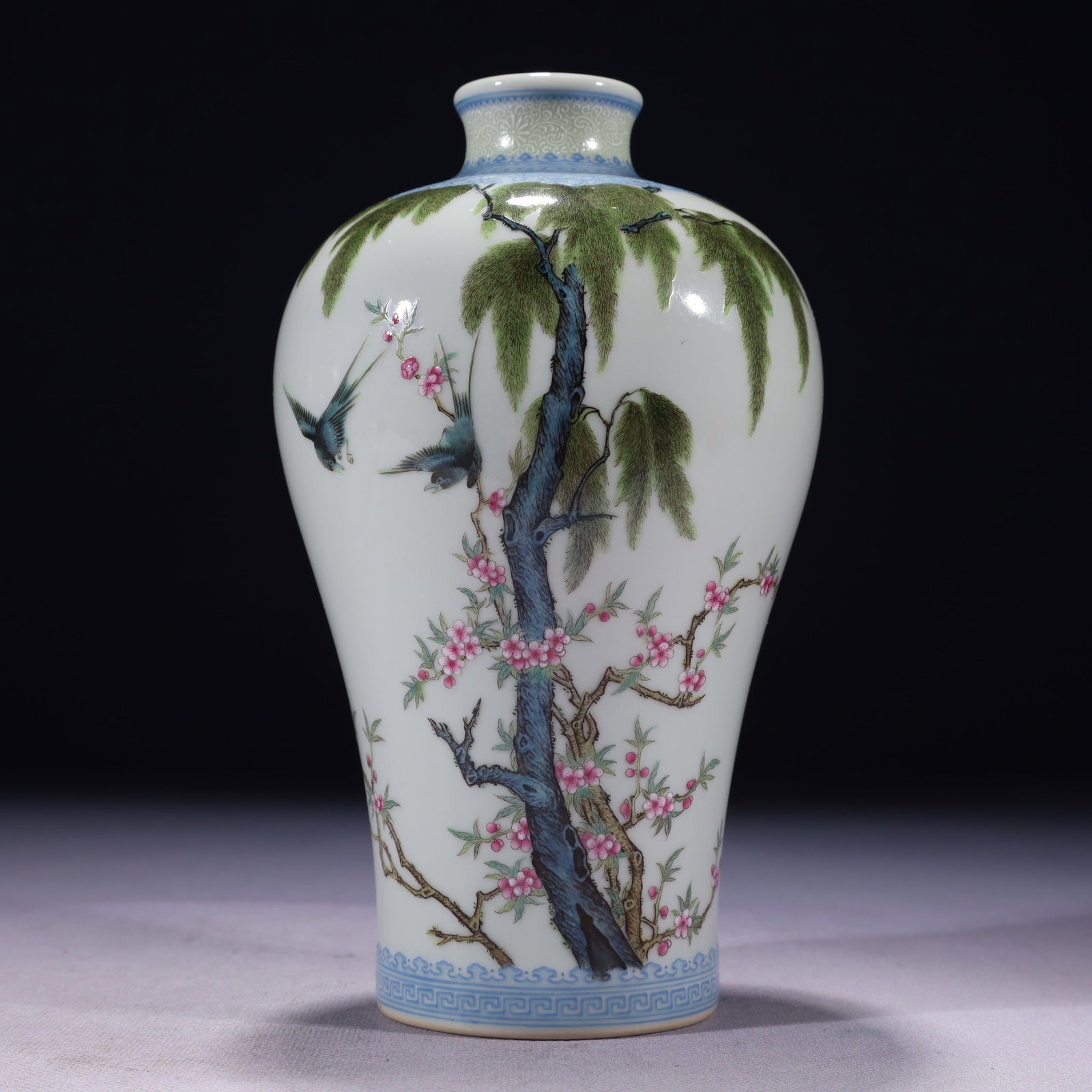 An Exquisite Famille-Rose Flower and Bird Pattern Vase,with poem: An Exquisite Famille-Rose Flower and Bird Pattern Vase,with poem,Qing Dynasty,China,Yongzheng Six-character Mark,Size:4.3inx8.7in,Weight:600g 粉彩花鸟纹瓶,带&