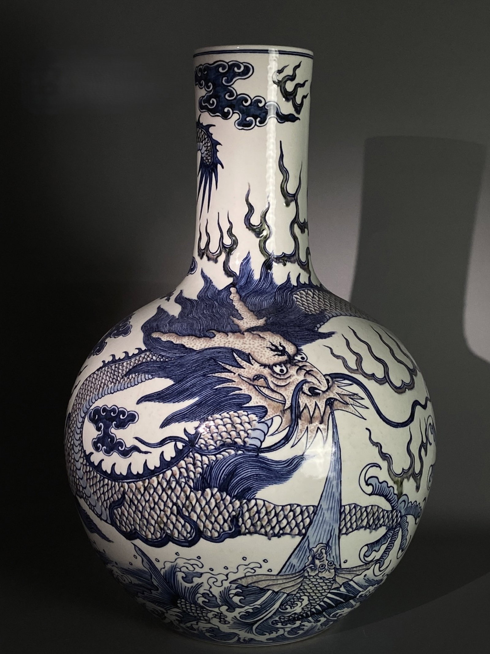A Huge Blue and White Underglaze-Red Seawater and Dragon Pattern Vase: A Huge Blue and White Underglaze-Red Seawater and Dragon Pattern Vase,Qing Dynasty,China,Qianlong Six-character Mark,Size:23.2inx15in 青花釉里红海水龙&#