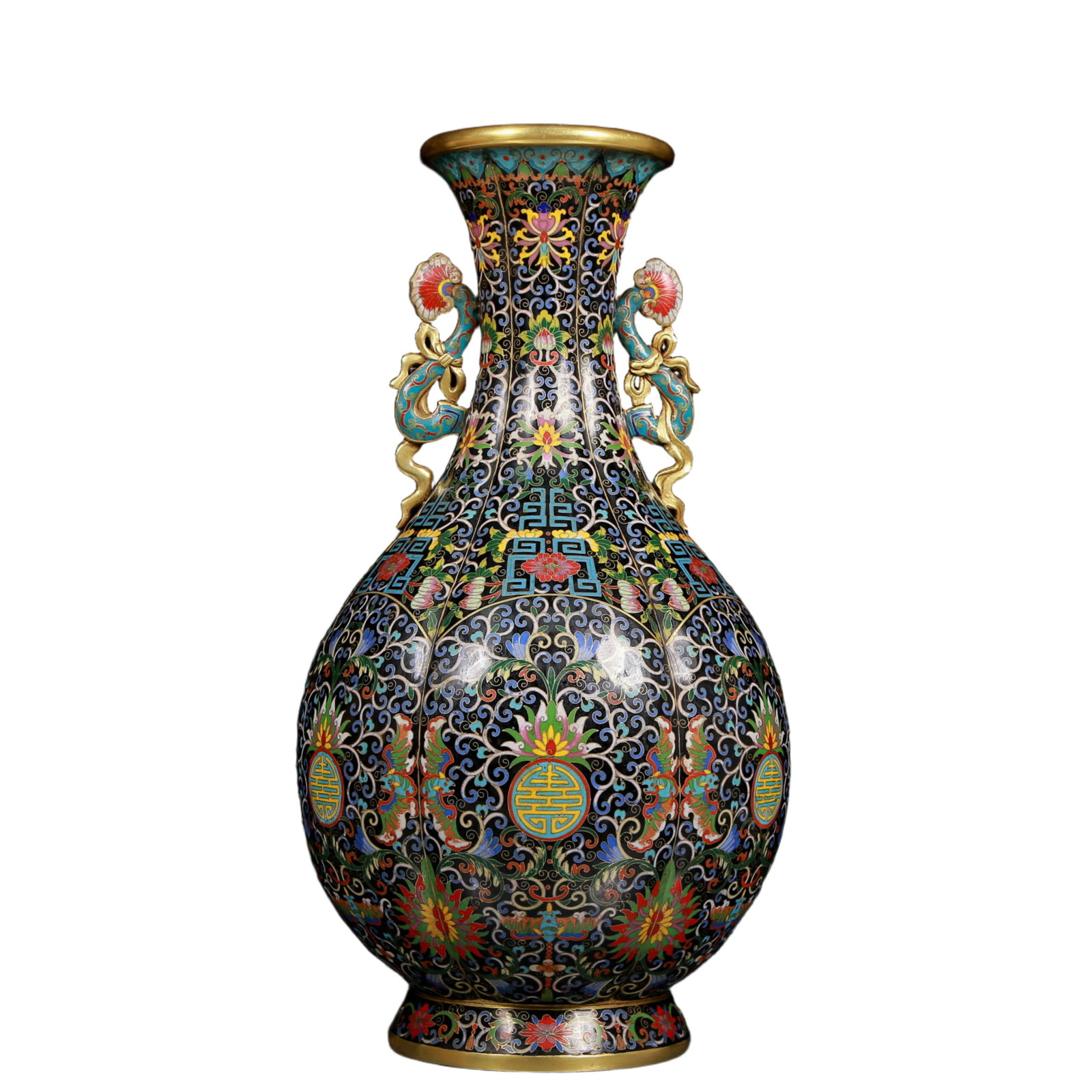 A Huge Cloisonne Bats and Peach Pattern Ruyi-Ears Vase: A Huge Cloisonne Bats and Peach Pattern Ruyi-Ears Vase,Qing Dynasty, China,Qianlong Four-character Mark,Size:8.7inx20.5in,Weight:12.10kg 景泰蓝福寿纹如意