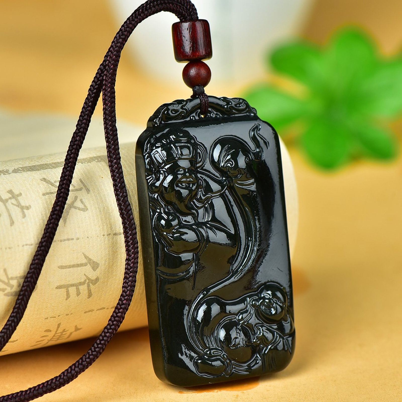 An Exquisite Jasper Figure Pattern Pendant - 3