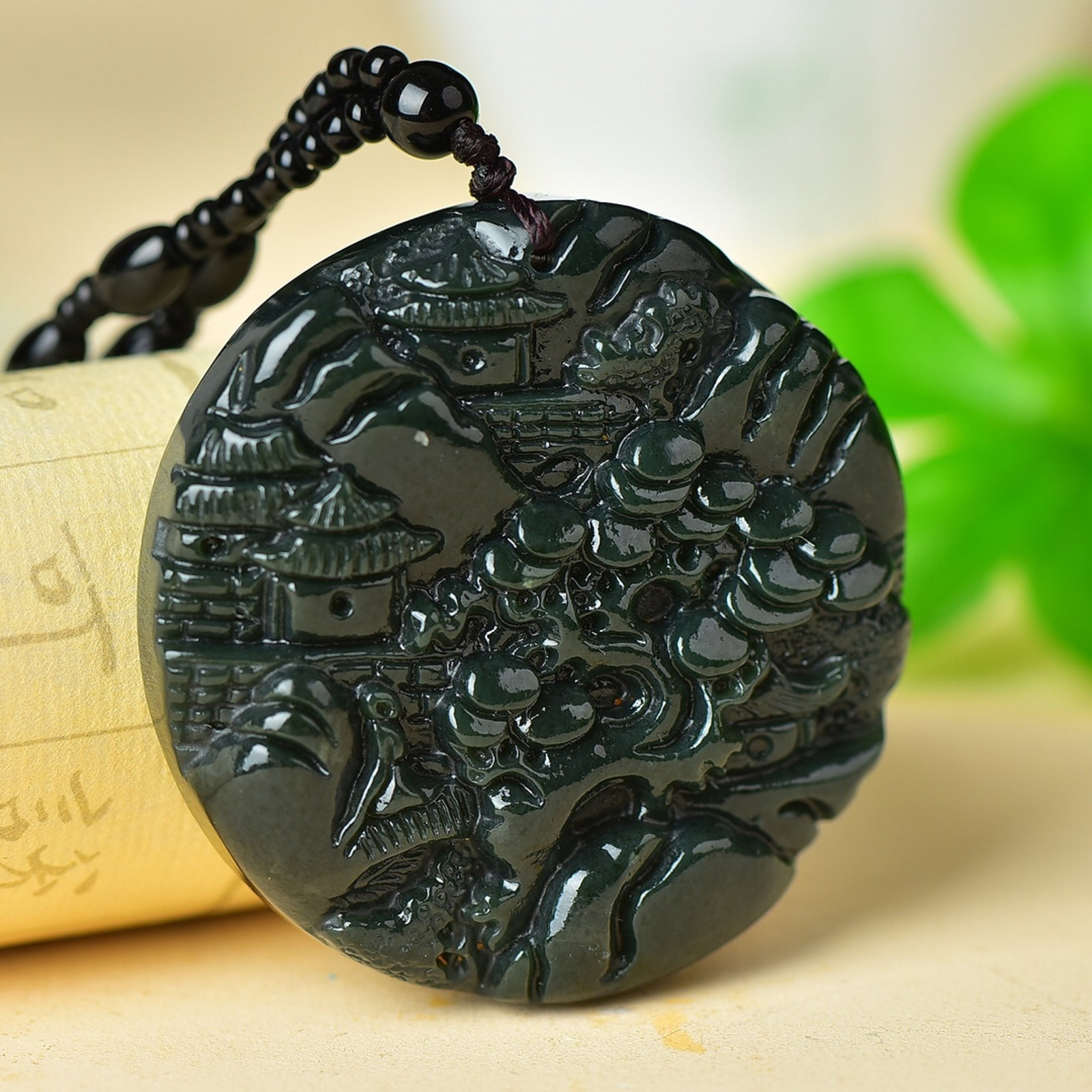 An Exquisite Jasper Landscape Pattern Pendant - 2