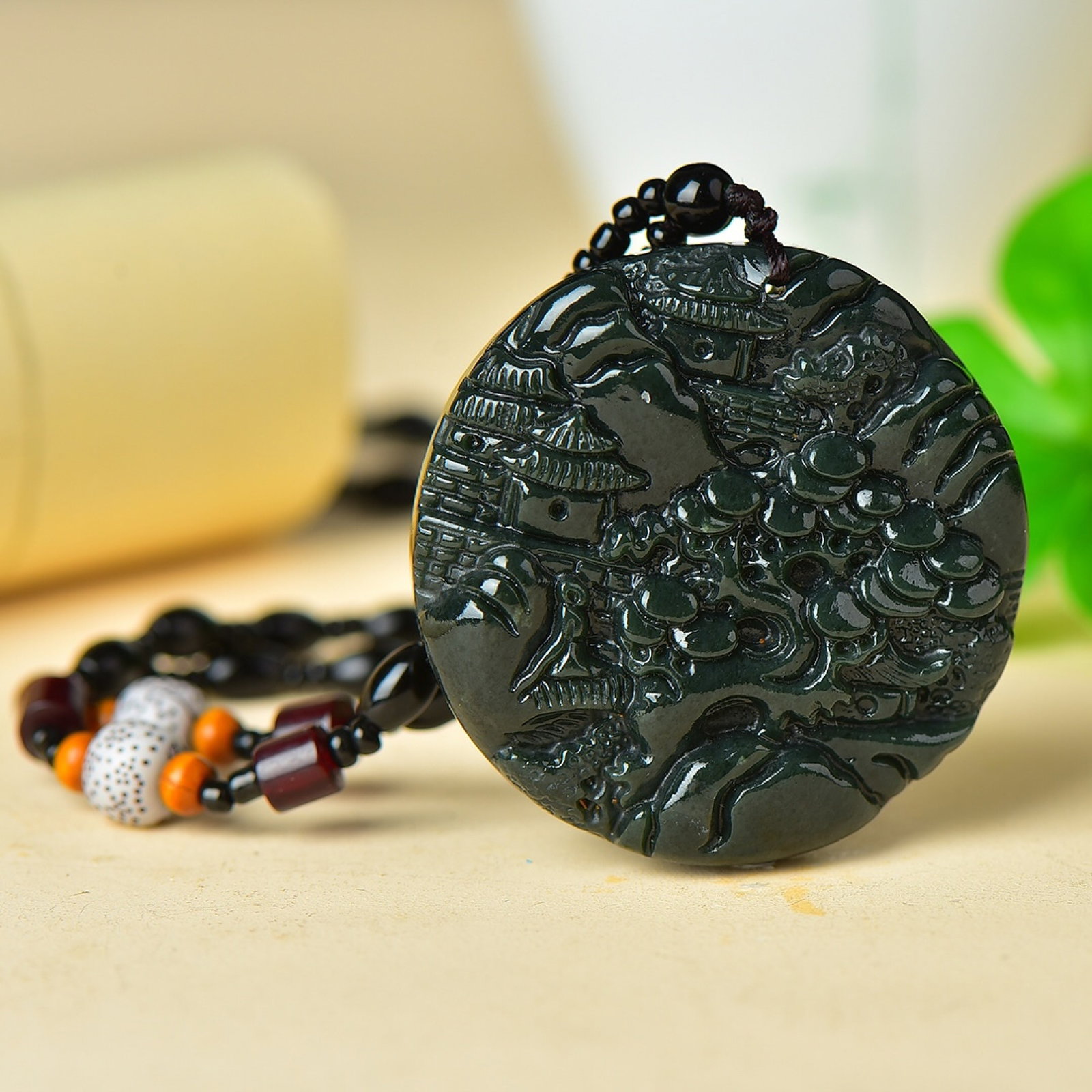 An Exquisite Jasper Landscape Pattern Pendant - 3