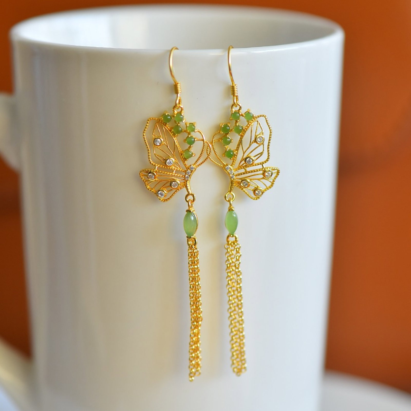 A Pair of Exquisite Sterling Silver-Gold Plated Inlaid Jasper Earrings,Inlaid Diamond: A Pair of Exquisite Sterling Silver-Gold Plated Inlaid Jasper Earrings,Inlaid Diamond,Size:3mmx6mm 一对纯银镀金镶碧玉耳环,嵌&