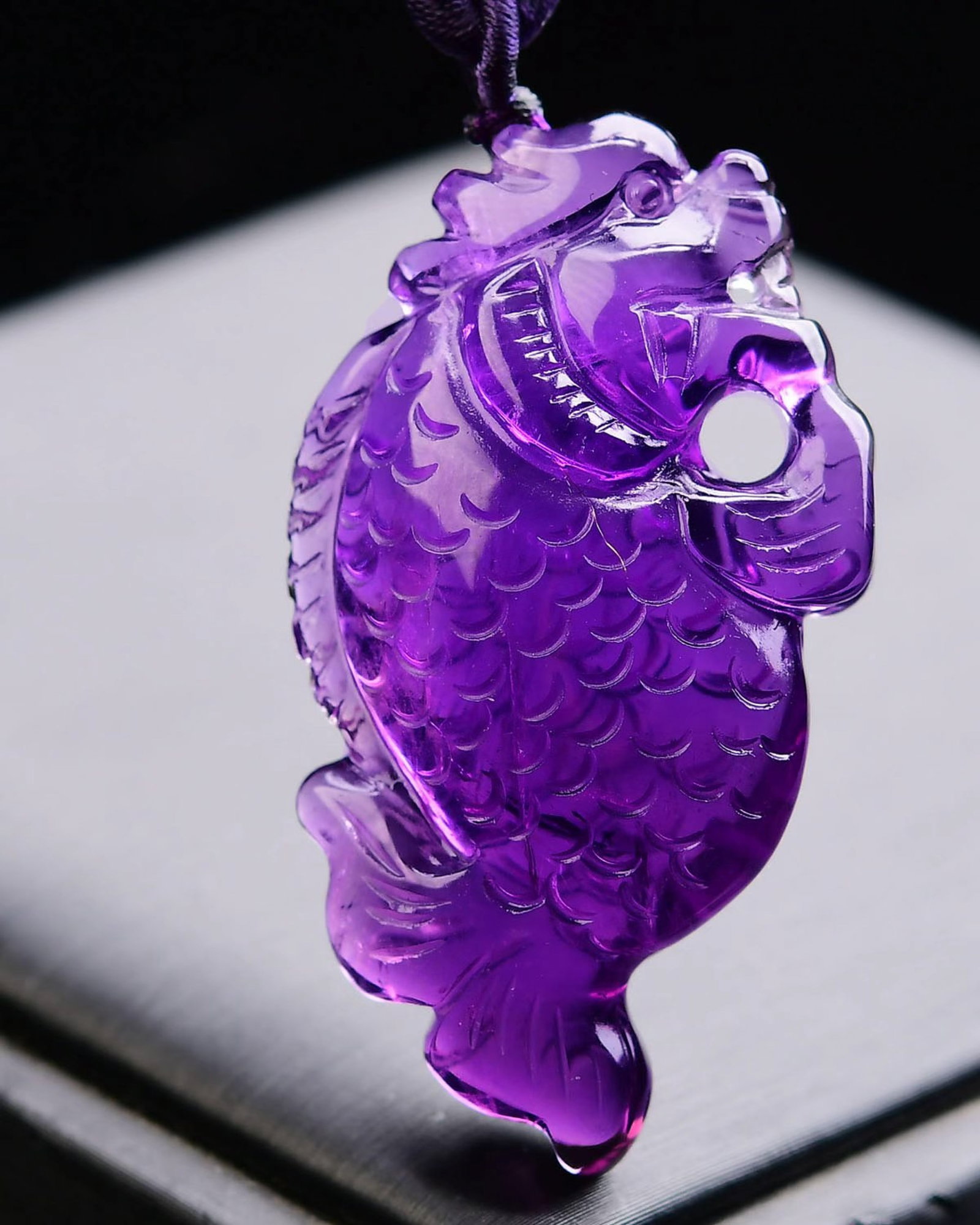 An Exquisite Crystal Dragon and Fish Pendant: An Exquisite Crystal Dragon and Fish Pendant,Size:49mmx27mmx11mm,Weight:20.3g 水晶龙鱼吊坠