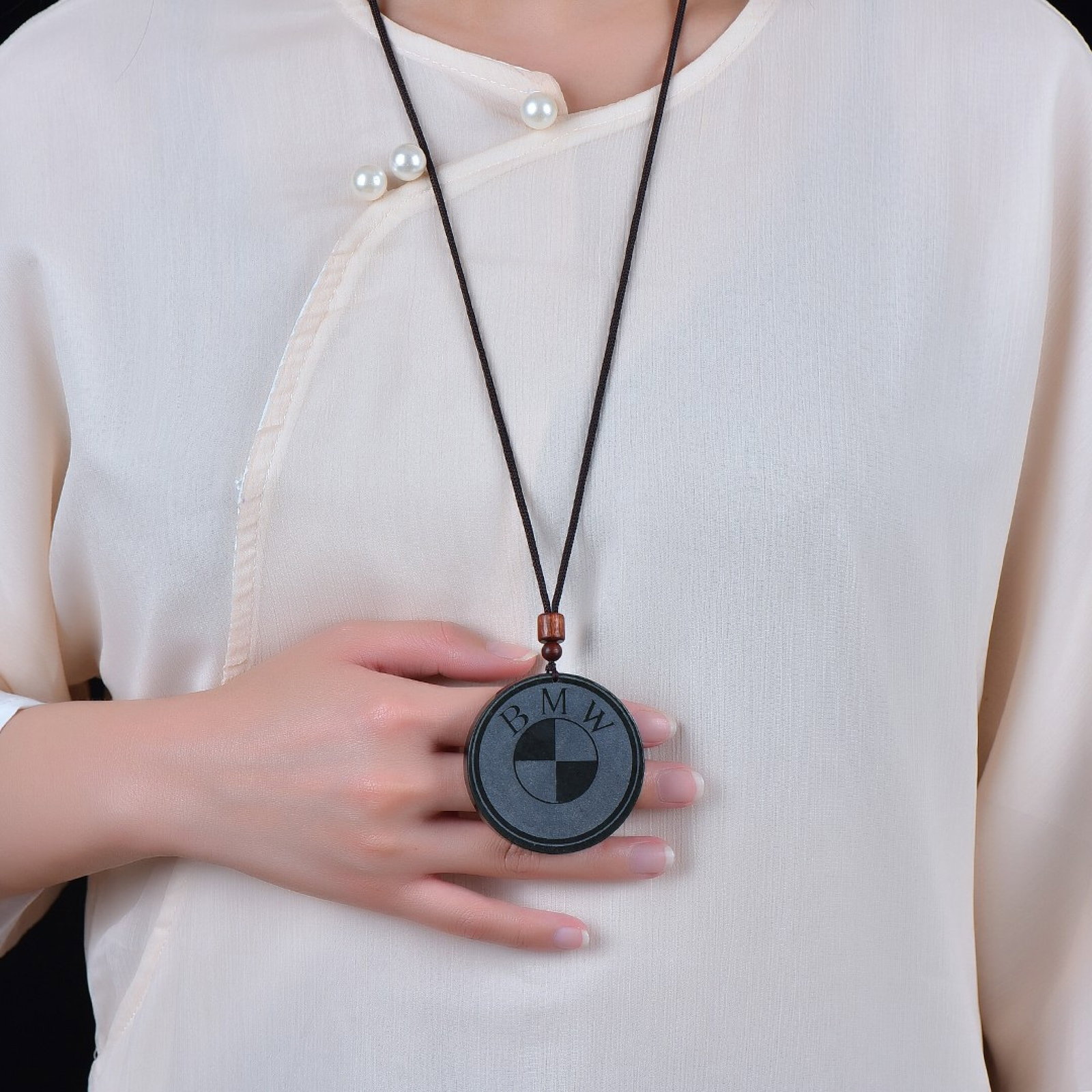 An Exquisite Black and White Pendant: An Exquisite Black and White Jade Pendant,Size:55mmx55mm 黑玉挂件