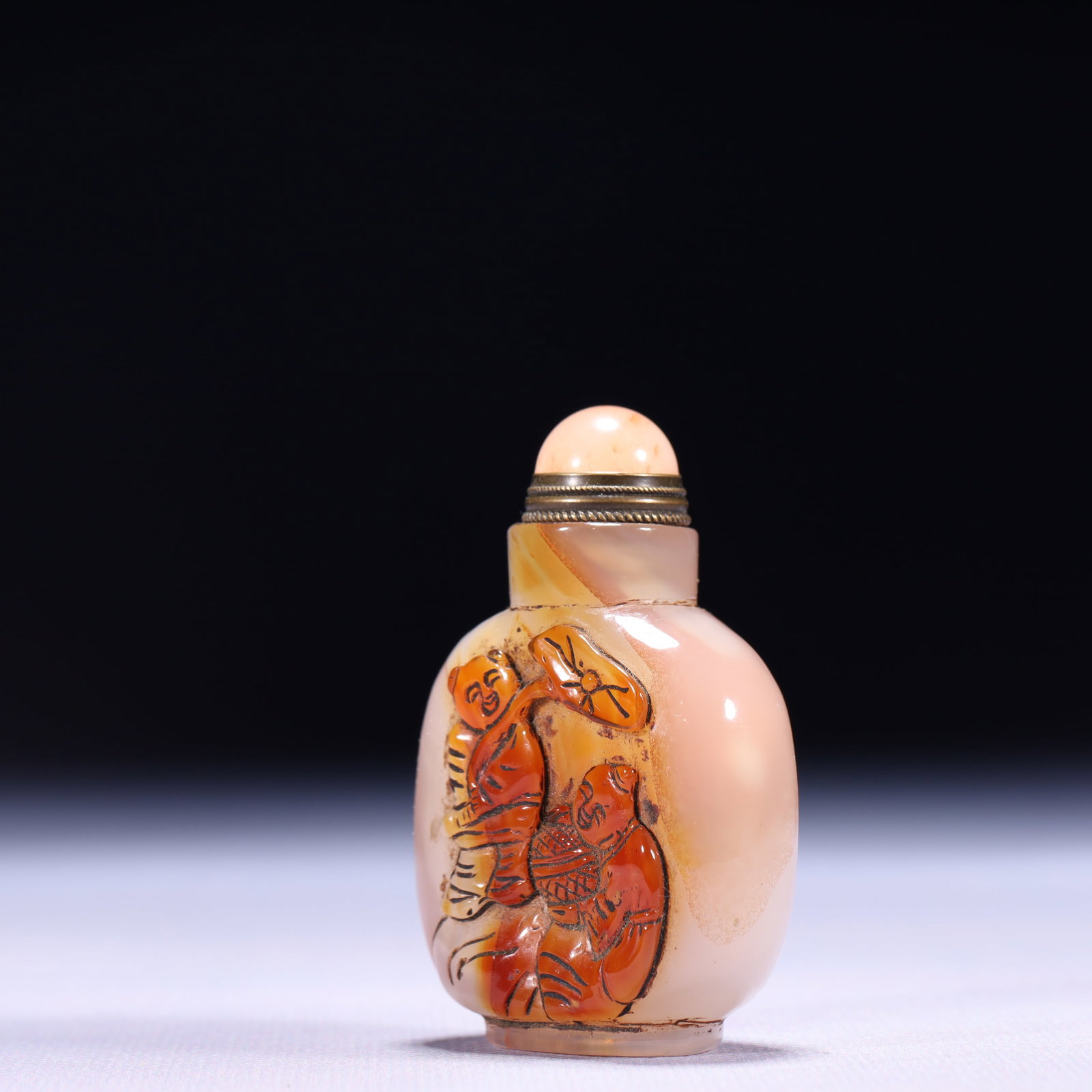 An Exquisite Agate Figure Pattern Snuff Bottle - 2