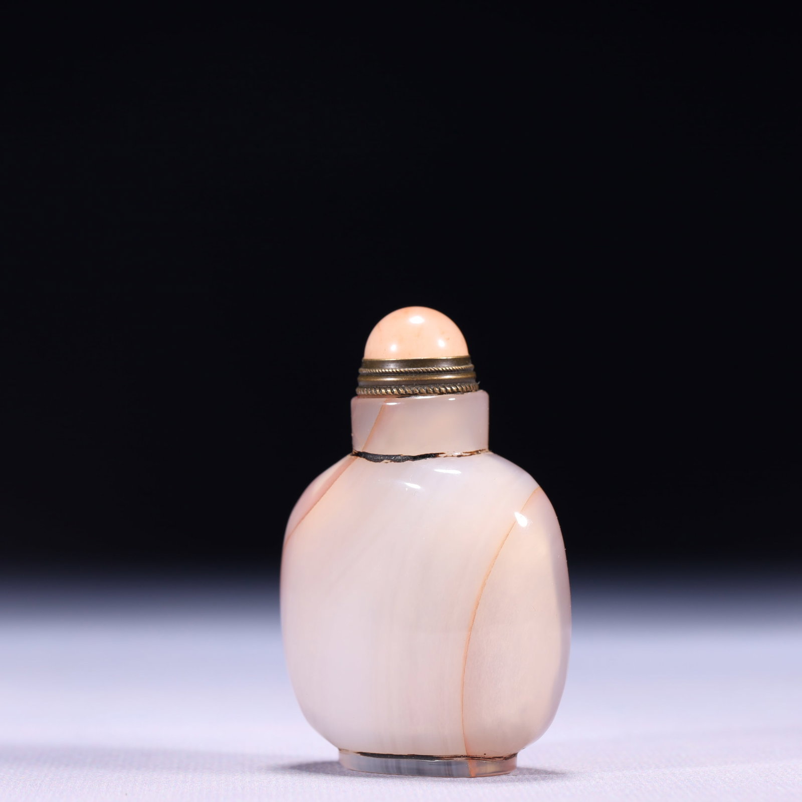 An Exquisite Agate Figure Pattern Snuff Bottle - 5