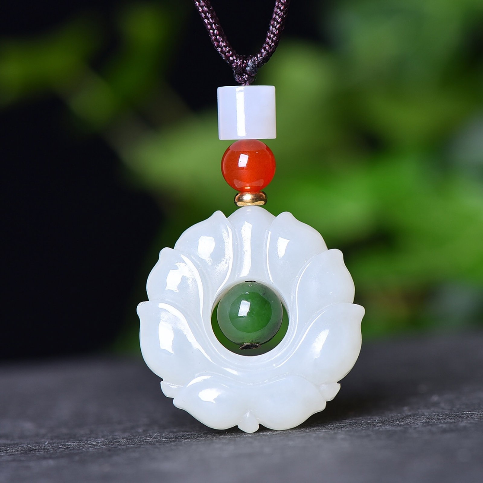 An Exquisite White Jade Lotus Pendant: An Exquisite White Jade Lotus Pendant,Size:1.3inx1.3inx0.3in 白玉莲花挂件