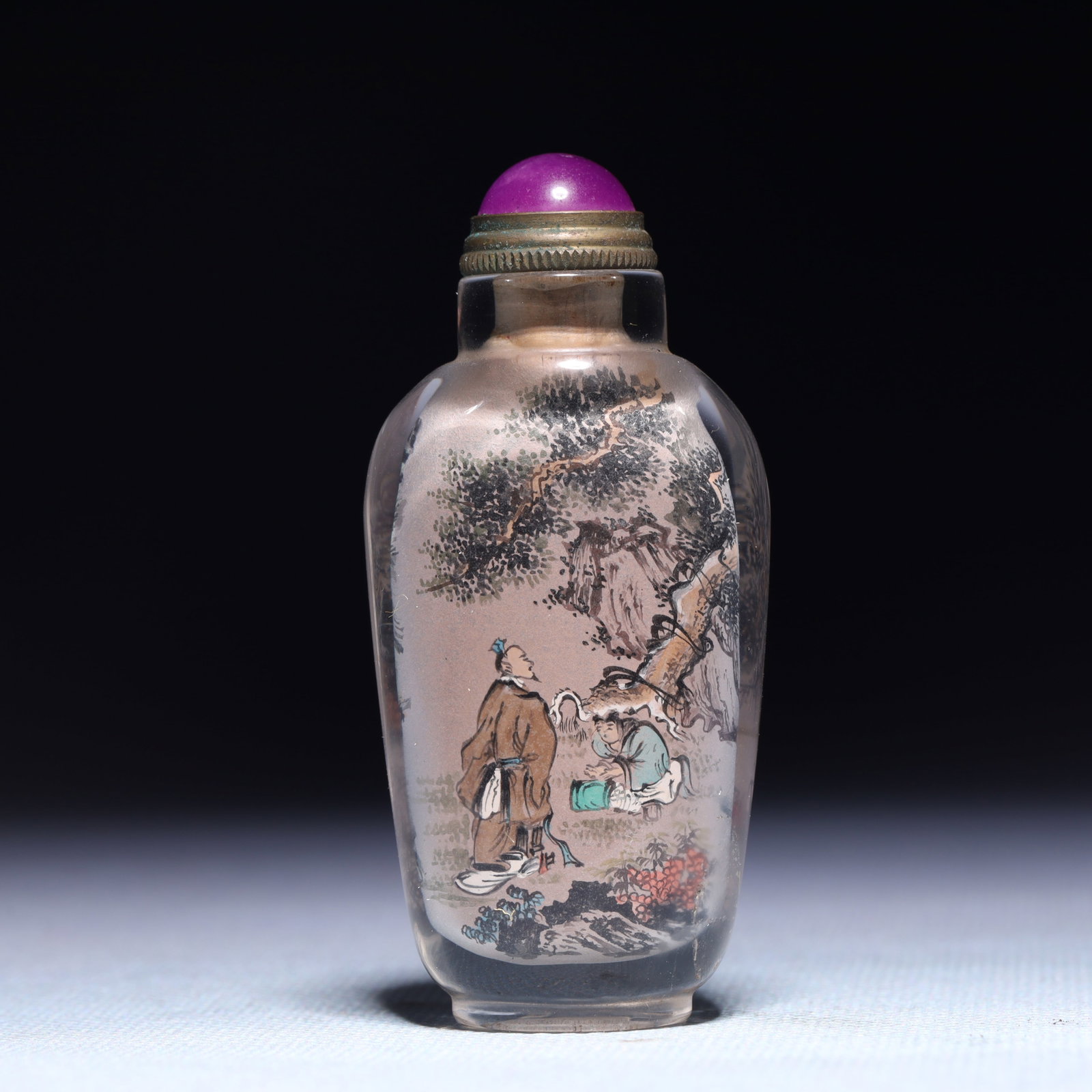 An Exquisite Crystal Landscape and Figure Pattern Snuff Bottle: An Exquisite Crystal Landscape and Figure Pattern Snuff Bottle,Qing Dynasty,China,Size:1.4inx0.8inx2.8in,Weight:57.6g