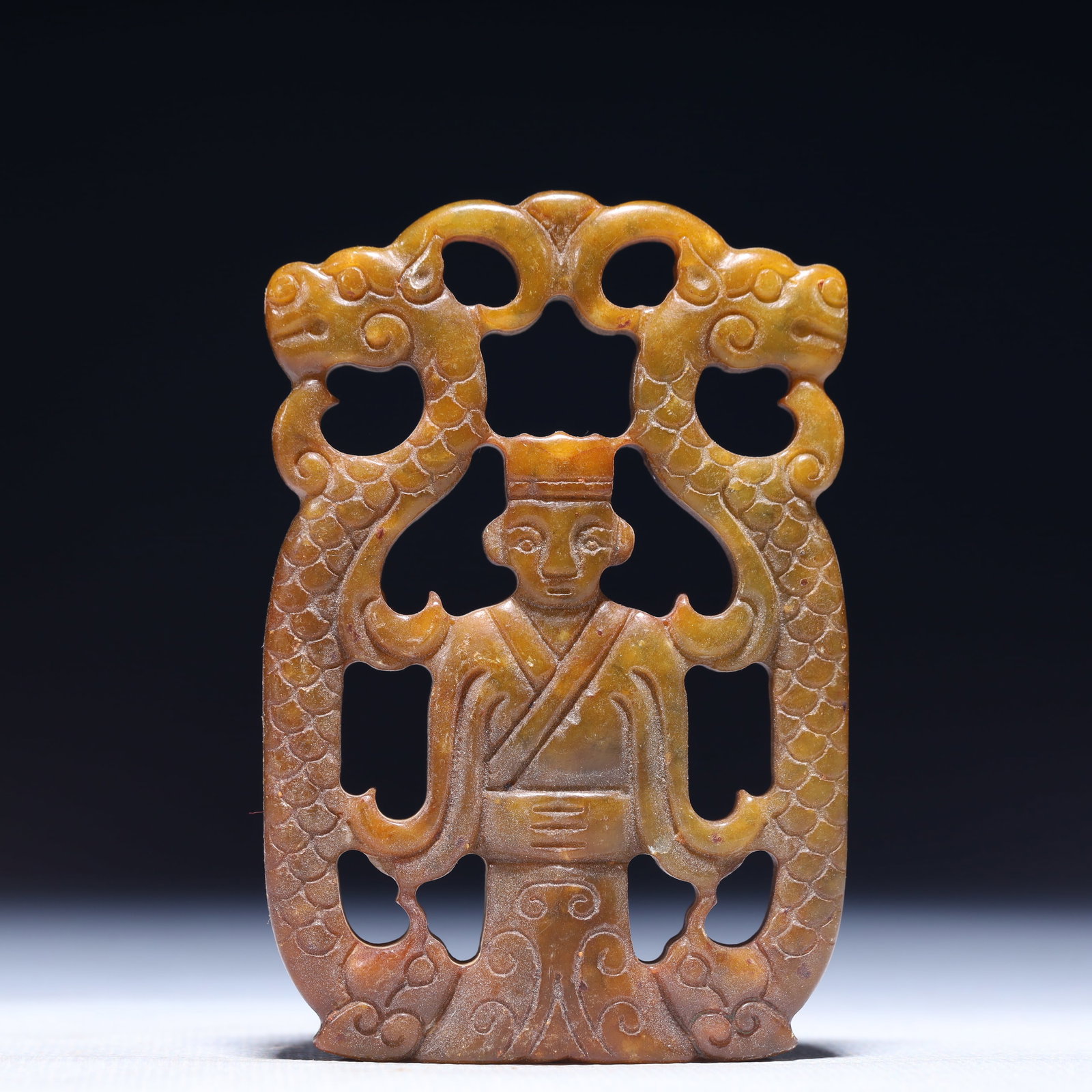 An Exquisite Archaic Jade Figure Pattern Pendant: An Exquisite Archaic Jade Figure Pattern Pendant,Ancient Time,China,Size:2.2inx0.4inx3.3in,Weight:78g 高古玉人物纹挂件,中国远古&