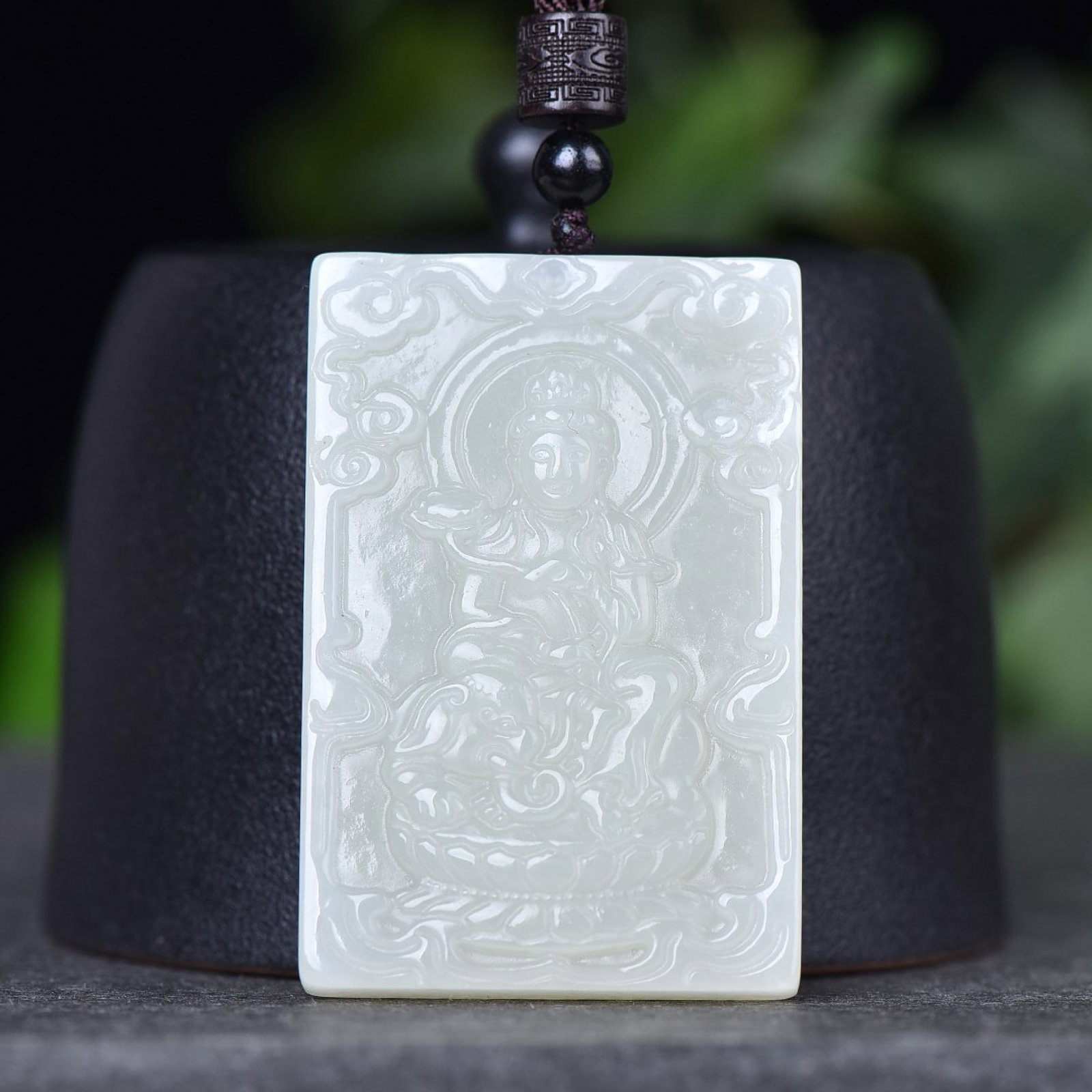 An Exquisite White Jade Statue of Samantabhadra Pendant: An Exquisite White Jade Statue of Samantabhadra Pendant,Size:1.5inx2.2in 白玉普贤菩萨像挂件