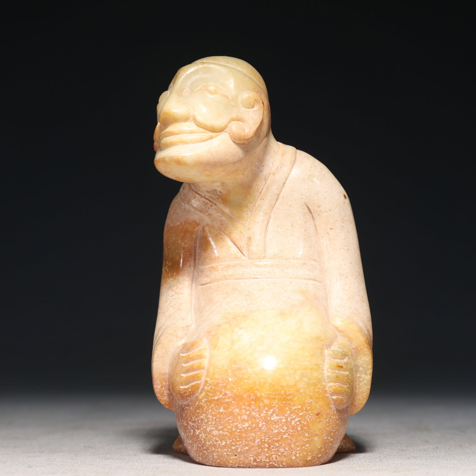 An Archaic Hongshan Culture Yellow Jade Figure Ornament: An Archaic Hongshan Culture Yellow Jade Figure Ornament,Ancient Time, China,Size:2.8inx2.6inx5.5in Weight:900g 红山文化黄玉人物摆件,中