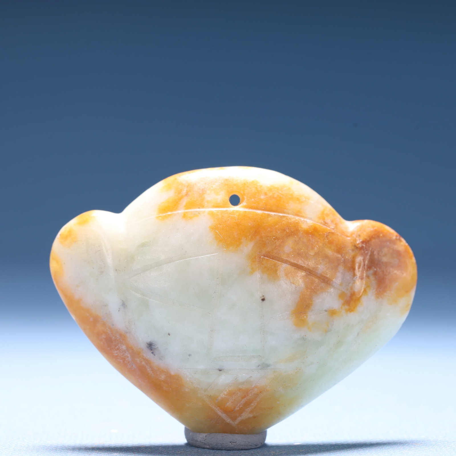 An Archaic Hongshan Culture White Jade Pendant: An Archaic Hongshan Culture White Jade Pendant,Ancient Time,China,Size:2.6inx0.7inx1.9in,Weight:62.2g 红山文化白玉挂件,中国新石&
