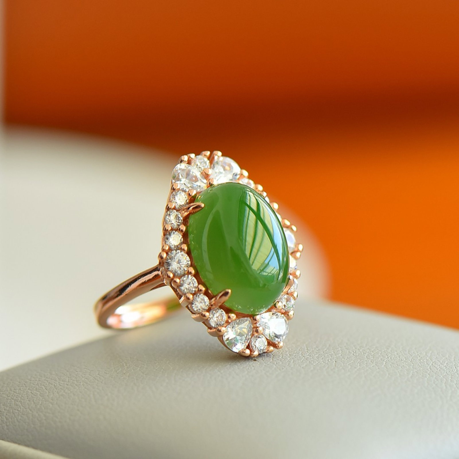 An Exquisite Sterling Silver-Gold Plated Inlaid Jasper Ring , Inlaid Diamond: An Exquisite Sterling Silver-Gold Plated Inlaid Jasper Ring , Inlaid Diamond , Size :0.4inx0.6in