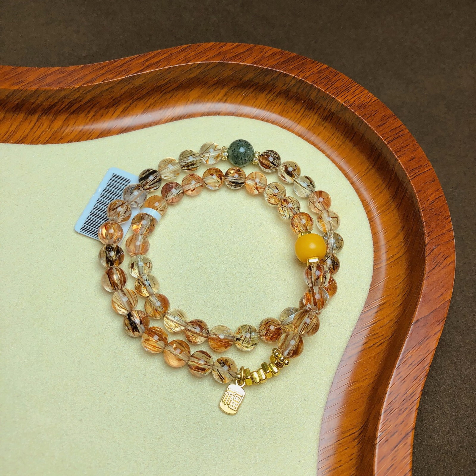 An Exquisite Crystal Bracelet: An Exquisite Crystal Bracelet,Size:0.3in,0.3in,Weight:27.7g 水晶手串