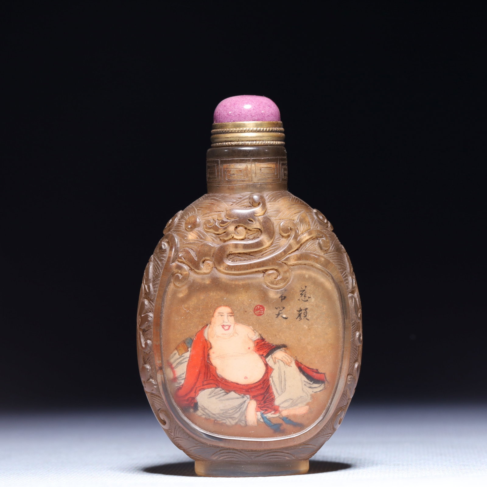 An Exquisite Glass Figure Pattern Snuff Bottle: An Exquisite Glass Figure Pattern Snuff Bottle,Qing Dynasty,China,Size:2.2inx1inx3.7in,Weight:109.8g 琉璃人物纹鼻烟壶,中国清代