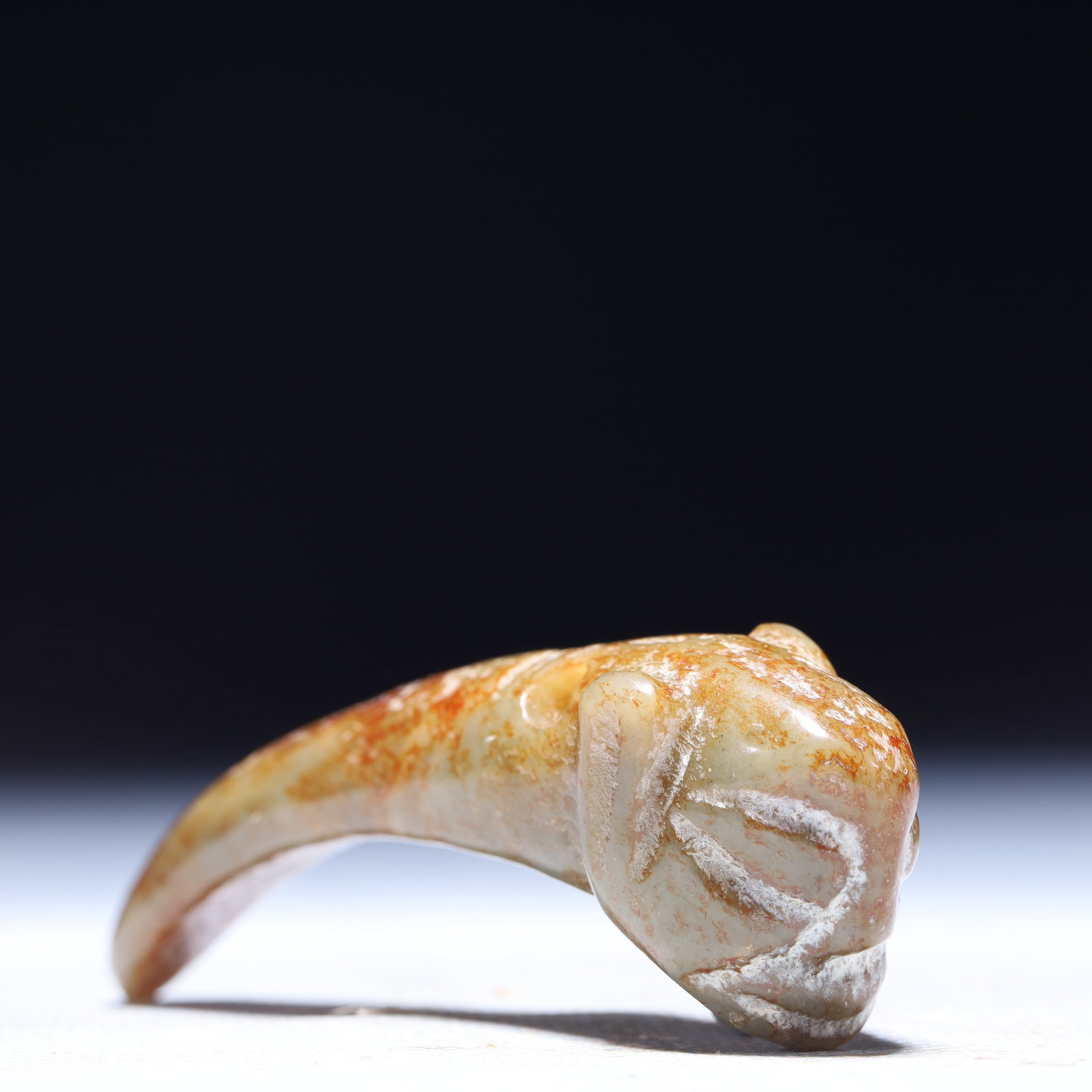 An Archaic Hongshan Culture Greenish Jade Beast Pendant: An Archaic Hongshan Culture Greenish Jade Beast Pendant,Ancient Time,China,Size:0.6inx0.8inx3.1in,Weight:36g 红山文化青白玉兽挂件,中&#