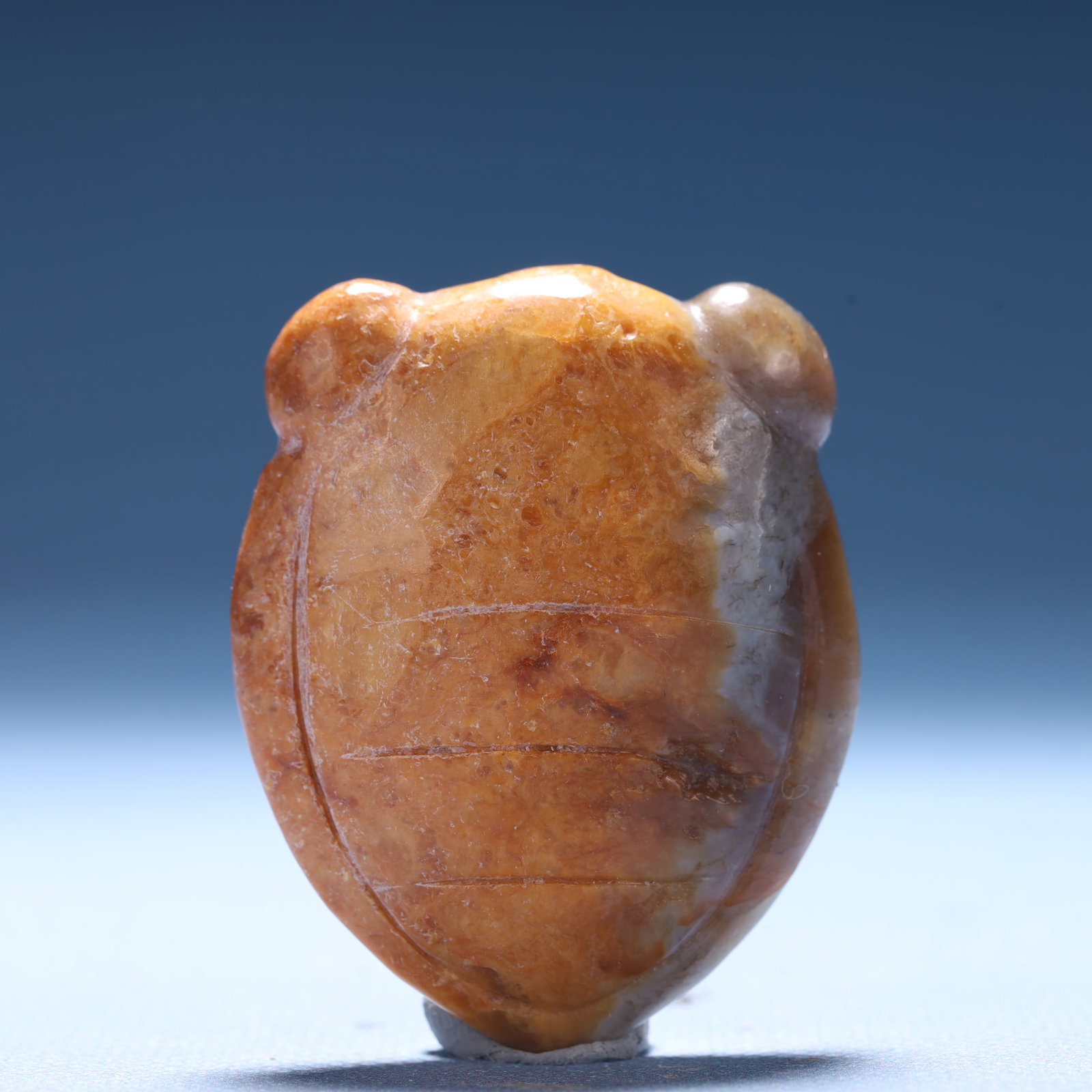 An Archaic Hongshan Culture Yellow Jade Cicada Pendant: An Archaic Hongshan Culture Yellow Jade Cicada Pendant,Ancient Time,China,Size:1.9inx1.5inx0.6in,Weight:44.4g 红山文化黄玉蝉挂件,中国&