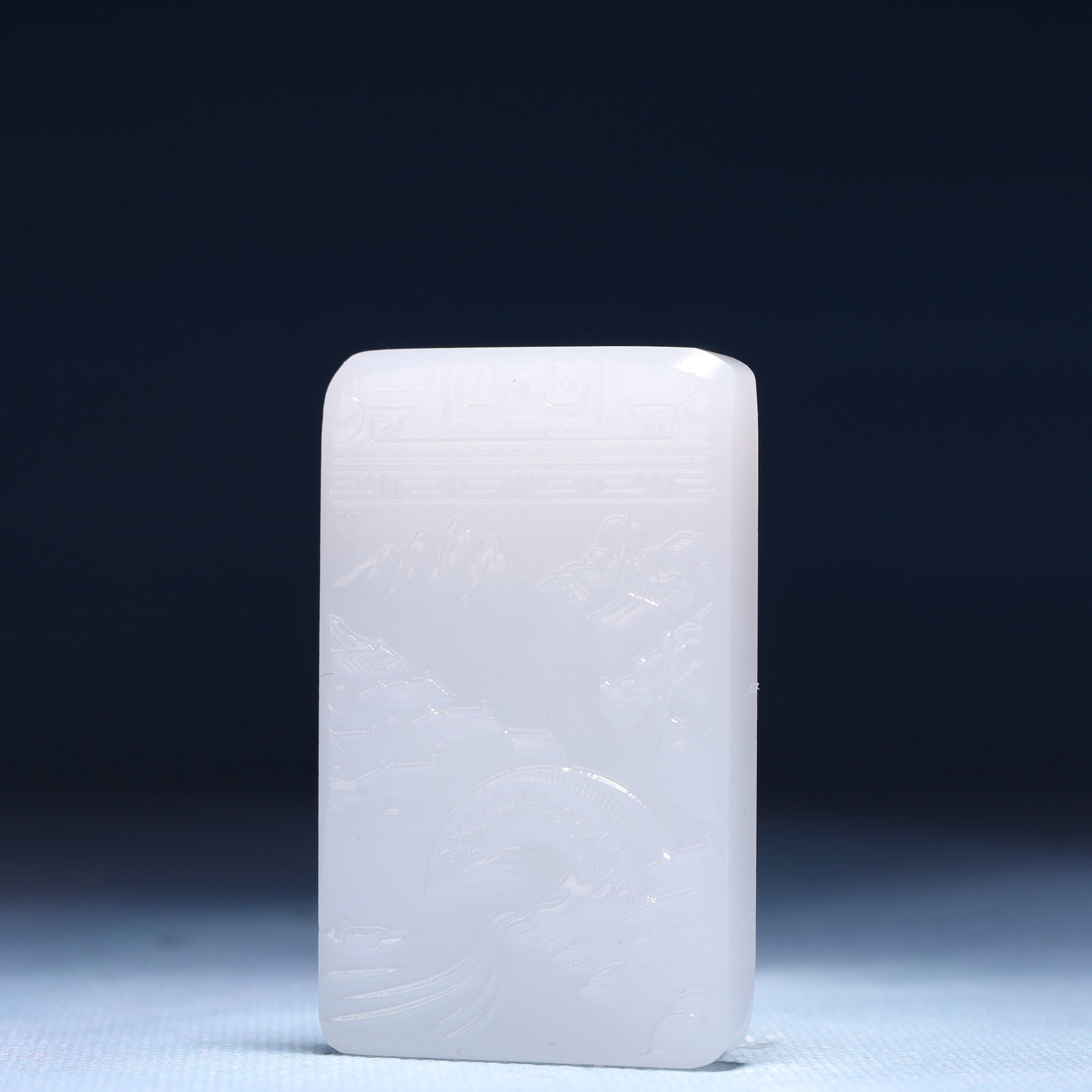 An Exquisite White Jade Landscape Pattern Pendant - 2