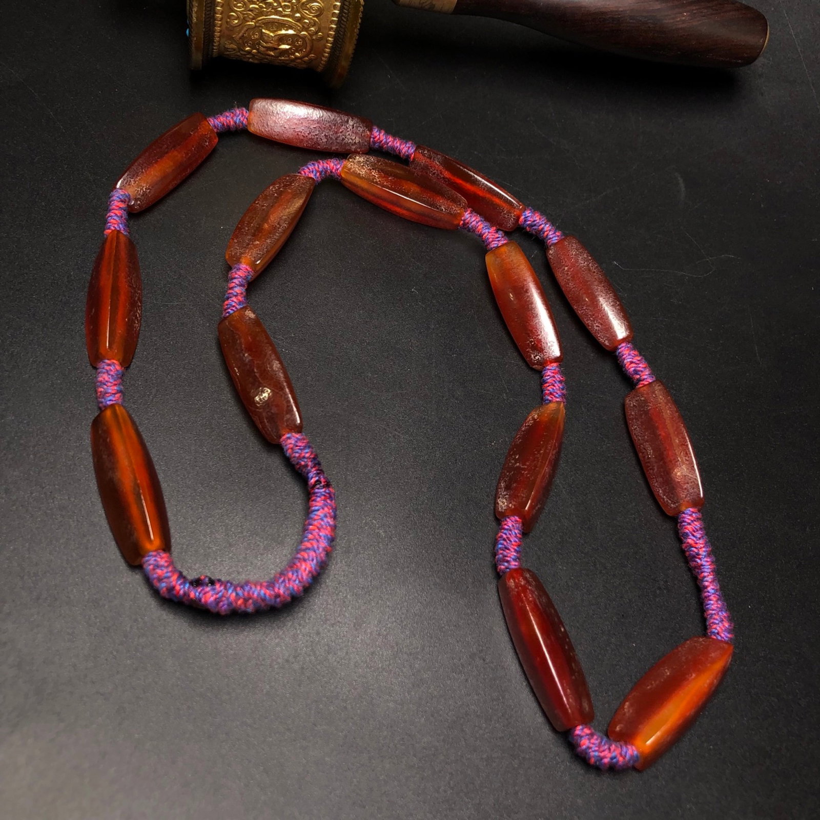 A Precious Agate Necklace - 6