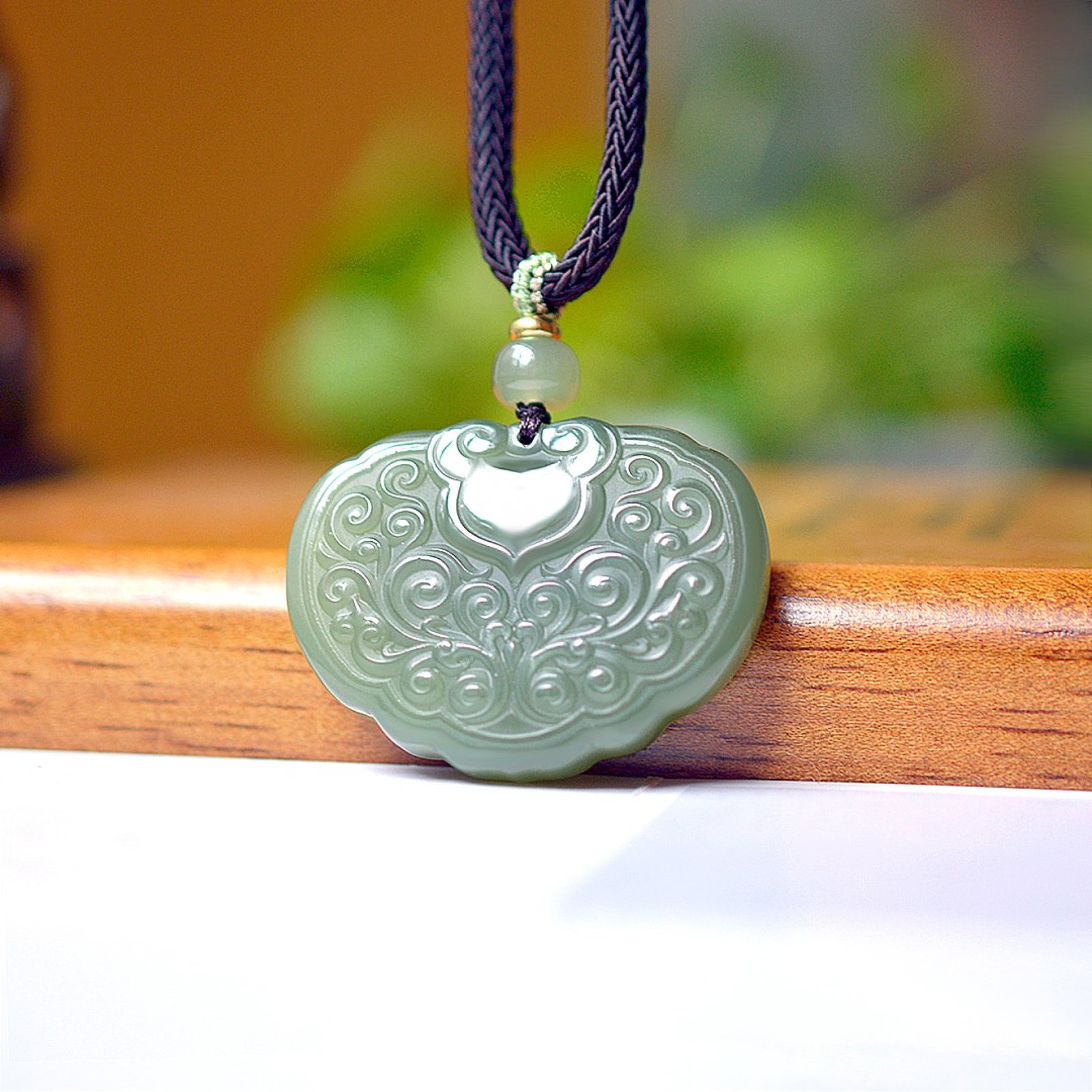 An Exquisite Greenish Jade Pendant: An Exquisite Greenish Jade Pendant,Size:1.3inx1.7in 青玉挂件