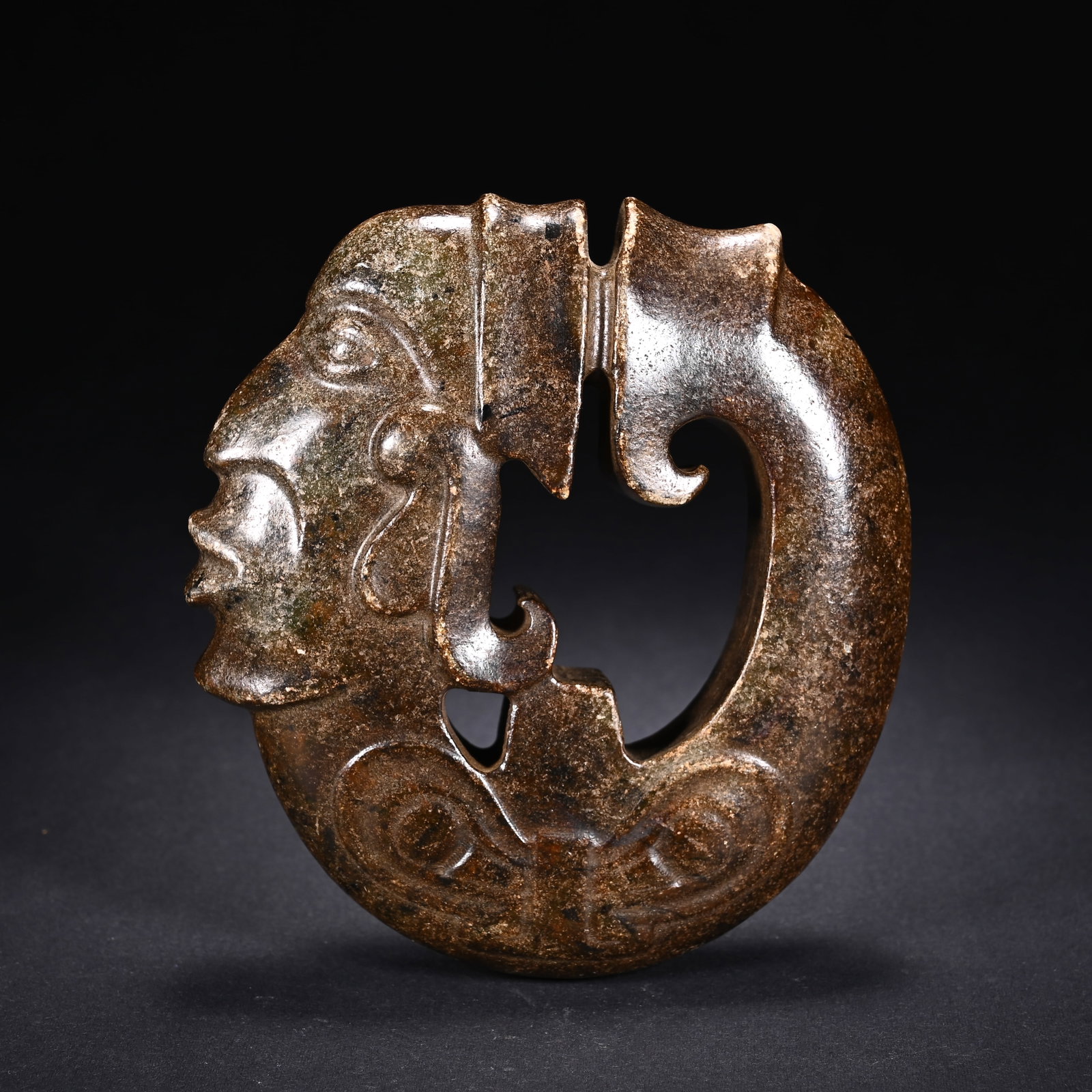 An Exquisite White Jade Beast-Face Pattern Pendant: An Exquisite White Jade Beast-Face Pattern Pendant,Qing Dynasty, China,Size:4.3inx3.9inx1in,Weight:359.3g白玉兽面纹挂件,中国清代,Size: