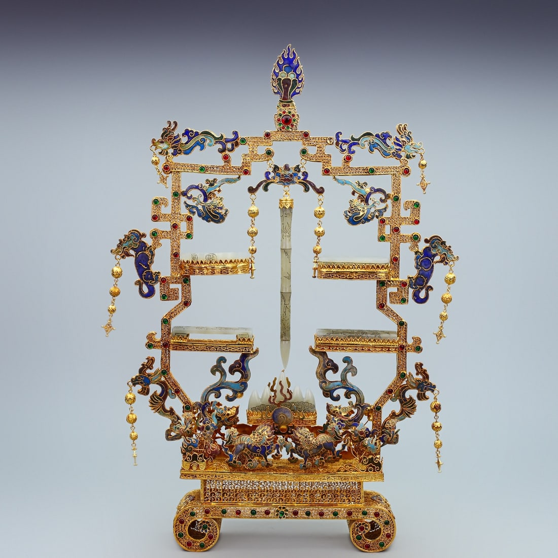 A Huge Filigree and Gilding Inlaid White Jade Ornament,Inlaid Gems: A Huge Filigree and Gilding Inlaid White Jade Ornament,Inlaid Gems,Qing Dynasty,China,Qianlong Four-character Mark,Size:20.1inx13.8inx2.8in,Weight:1660g花丝鎏金镶白