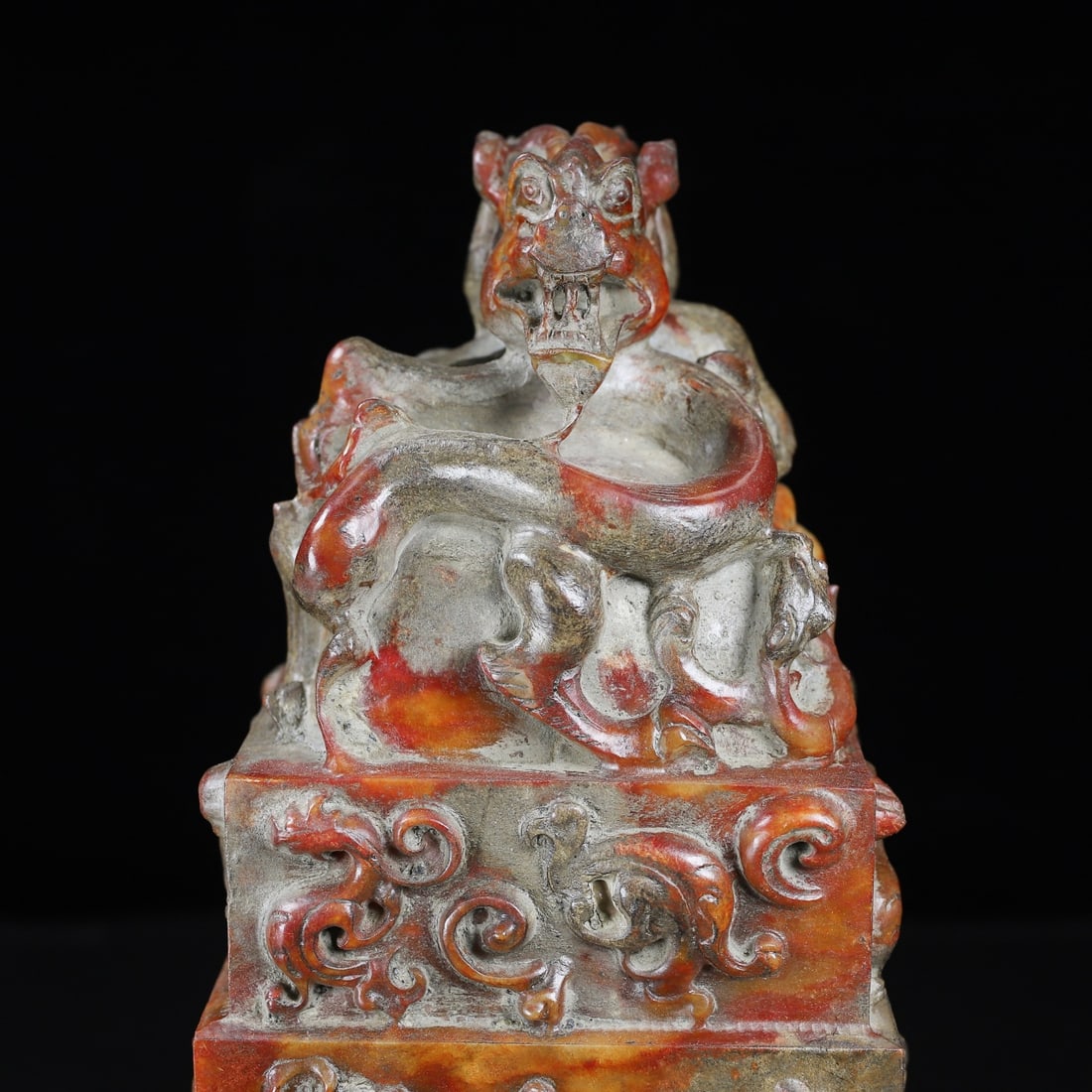 An Exquisite White Jade Dragon Pattern Seal - 2