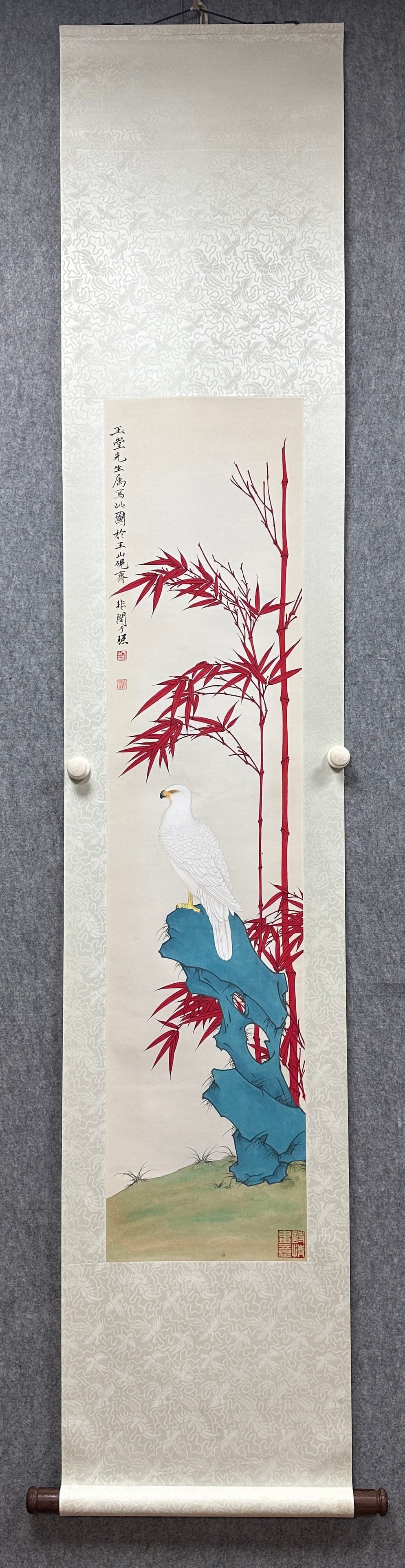 A Chinese Vertical Scroll Ink Painting of Eagle on Paper,Yu Feian: A Chinese Vertical Scroll Ink Painting of Eagle on Paper,Yu FeianSize:(Without