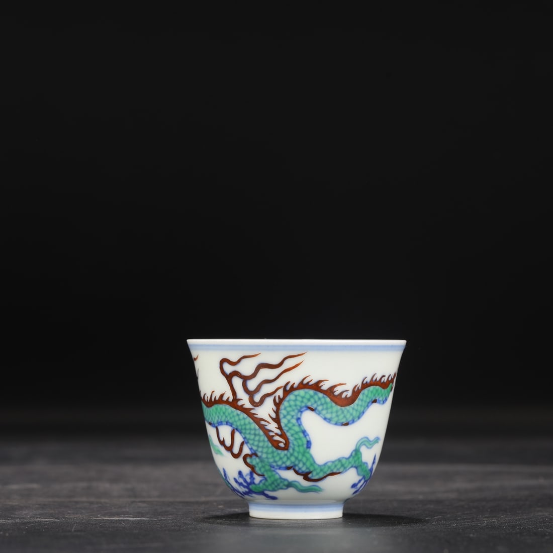 An Exquisite Doucai Dragon Pattern Cup - 4