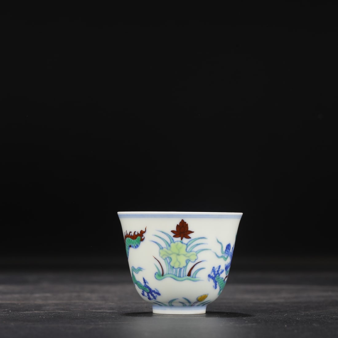 An Exquisite Doucai Dragon Pattern Cup - 5