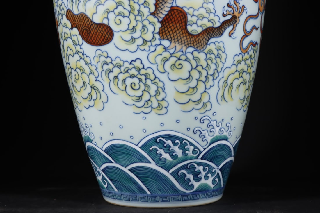 An Exquisite Doucai Seawater Pattern Dragon Pattern Vase - 6