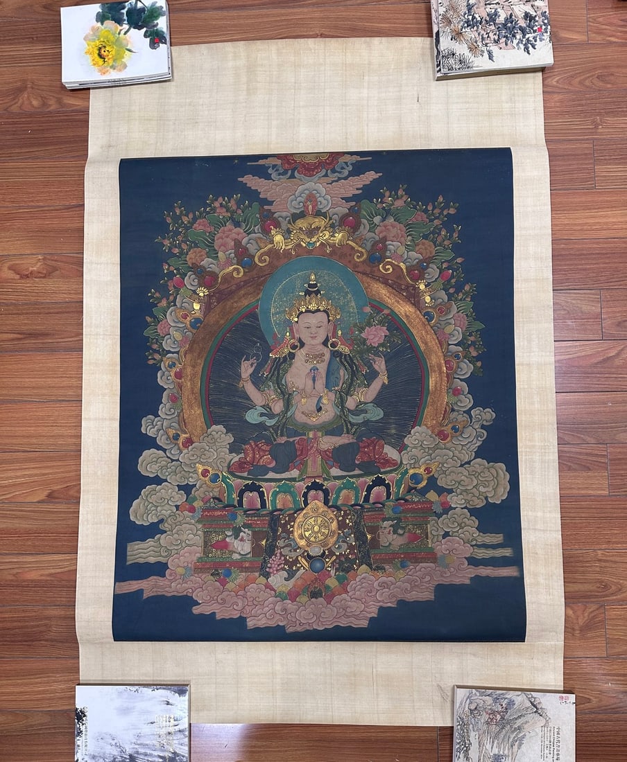A Chinese Ink Painting of Buddha on Silk,Yi Ming: A Chinese Ink Painting of Buddha on Silk,Yi MingSize:(Without frame)38.2inx47.2in一幅中国水墨绢本佛像图,佚名Size:(Without 