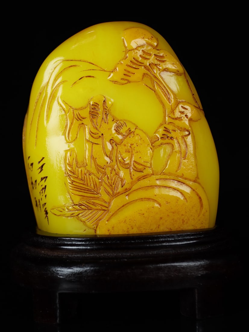An Exquisite Tianhuang Stone Landscape and Figure Pattern Seal: An Exquisite Tianhuang Stone Landscape and Figure Pattern Seal,Qing Dynasty, China,Shiru Mark,Size:4.7inx3.5inx2.8in,Weight:471g田黄石山水人物纹印