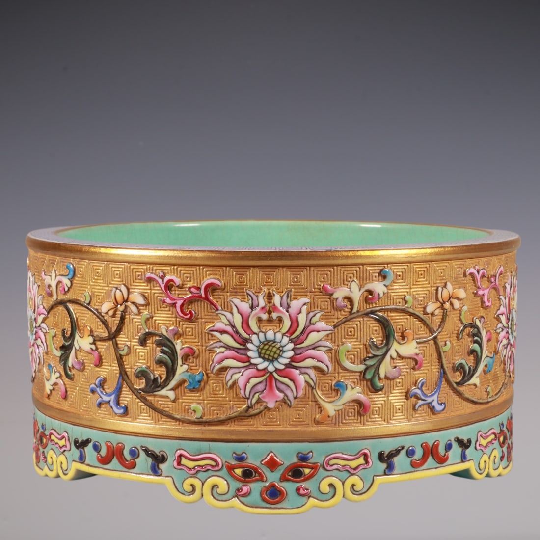 An Exquisite Enamel Lotus Pattern Brush Washer: An Exquisite Enamel Lotus Pattern Brush Washer Qing Dynasty, China Qianlong Six-character Mark