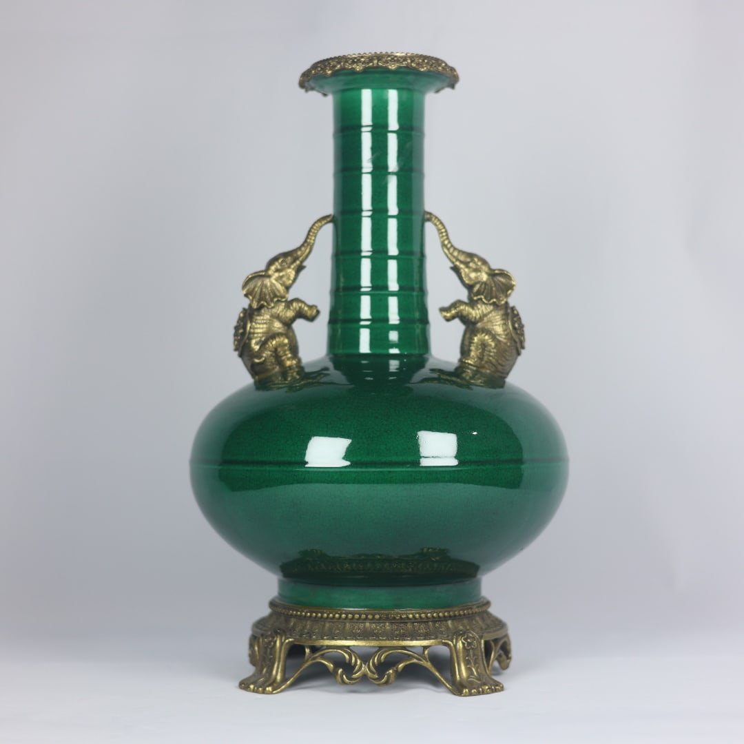 A Rare Green Glazed Inlaid Bronze Elephant-Ears Vase: A Rare Green Glazed Inlaid Bronze Elephant-Ears Vase,Qing Dynasty,China,Kangxi Six-character Mark,Size:14.8inx8.7inx6.3in绿釉镶铜象耳瓶,中国଀