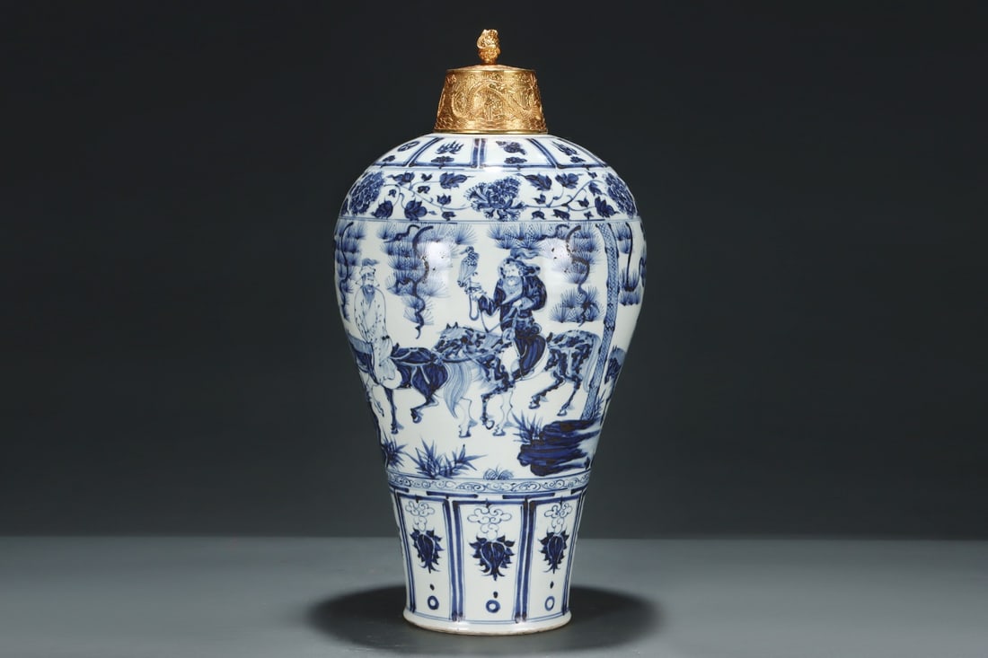 An Exquisite Blue and White Lotus Pattern Character and Story Pattern Vase: An Exquisite Blue and White Lotus Pattern Character and Story Pattern Vase Yuan Dynasty, China Size:19.5inx10.2in青花缠枝莲昭君出塞人物