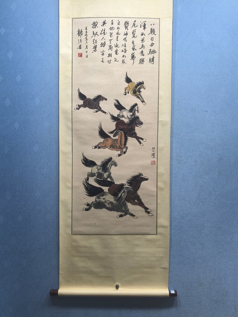 A Chinese Vertical Scroll Ink Painting of Horse on Paper,Xu Beihong: A Chinese Vertical Scroll Ink Painting of Horse on Paper,Xu BeihongSize:(Without frame)19.7inx49.6in一幅中国水墨骏马图立轴,徐
