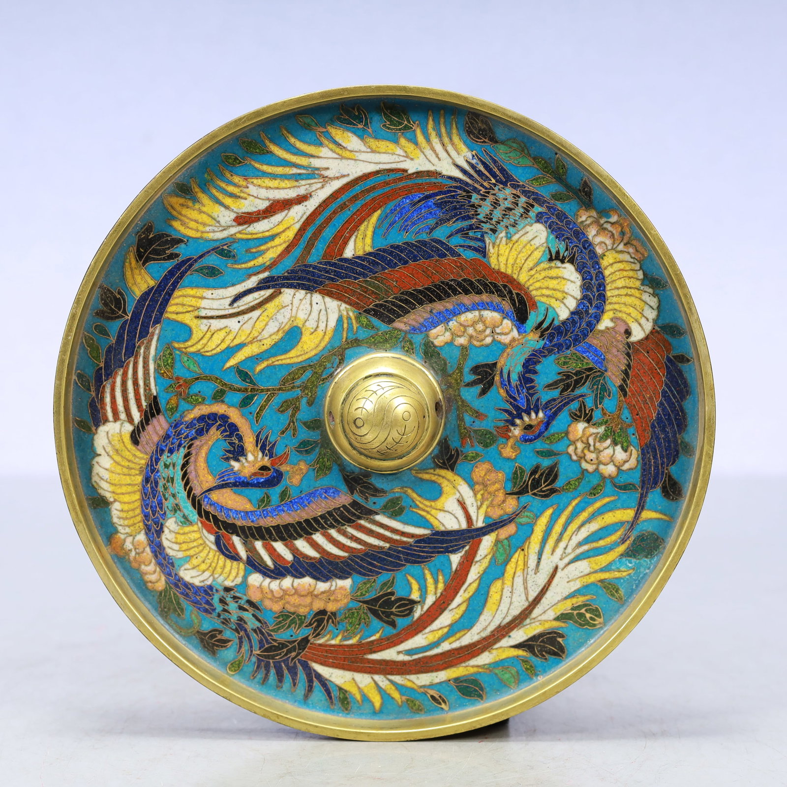 A Exquisite Cloisonne Phoenix Pattern Plate: A Exquisite Cloisonne Phoenix Pattern Plate Qing Dynasty, China Qianlong Four-character Mark Size:7.7inx0.4in Weight:1250g景泰蓝凤纹盘 中国清É