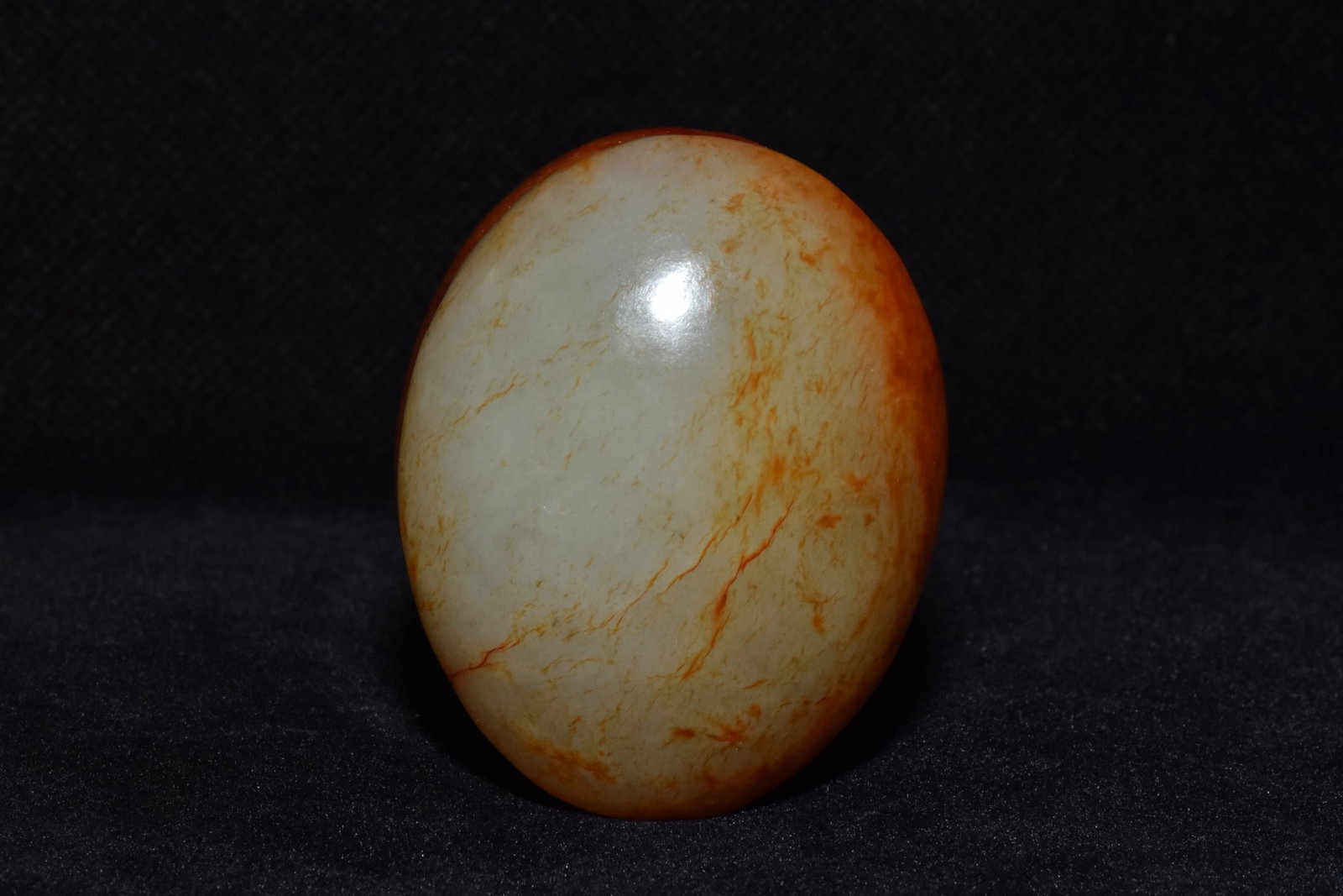 An Exquisite White Jade Tortoise Shell-Shaped Pendant (1 of 6)