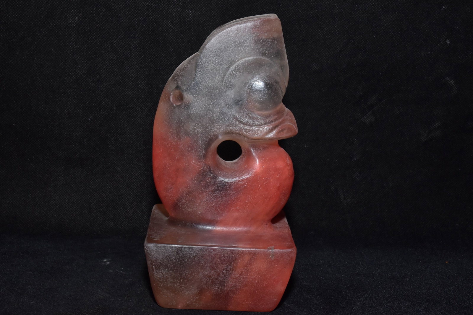 An Exquisite Crystal Pig-Dragon Pattern Seal (1 of 6)