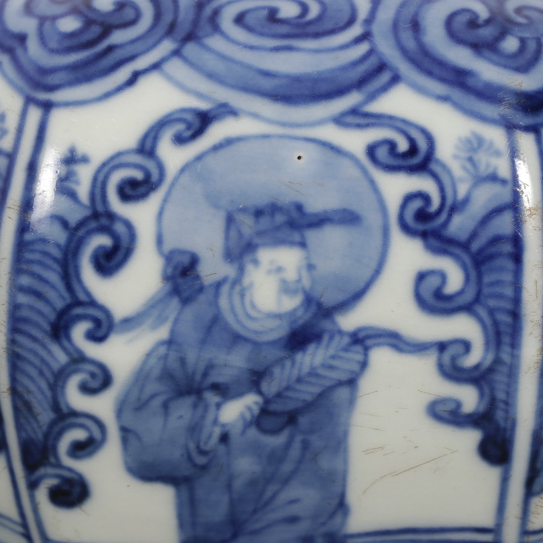 An Exquisite Blue and White Figures Pattern Jar - 7