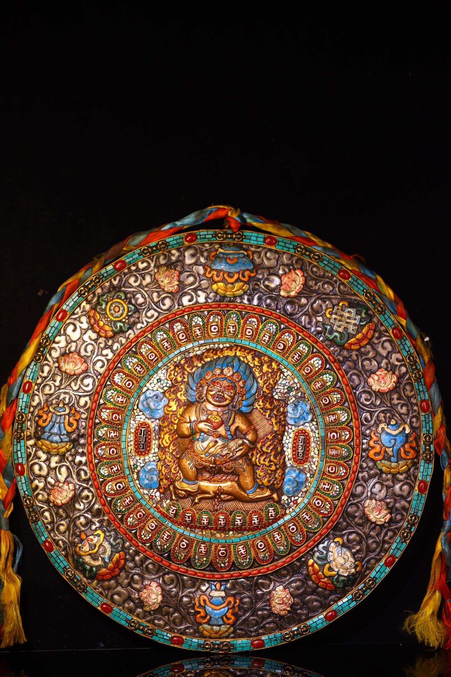 An Exquisite Thogchag Inlaid Gems Painted Thangka: An Exquisite Thogchag Inlaid Gems Painted Thangka,Ming Dynasty, China,Size:20.5inx19.7in,Weight:4800g